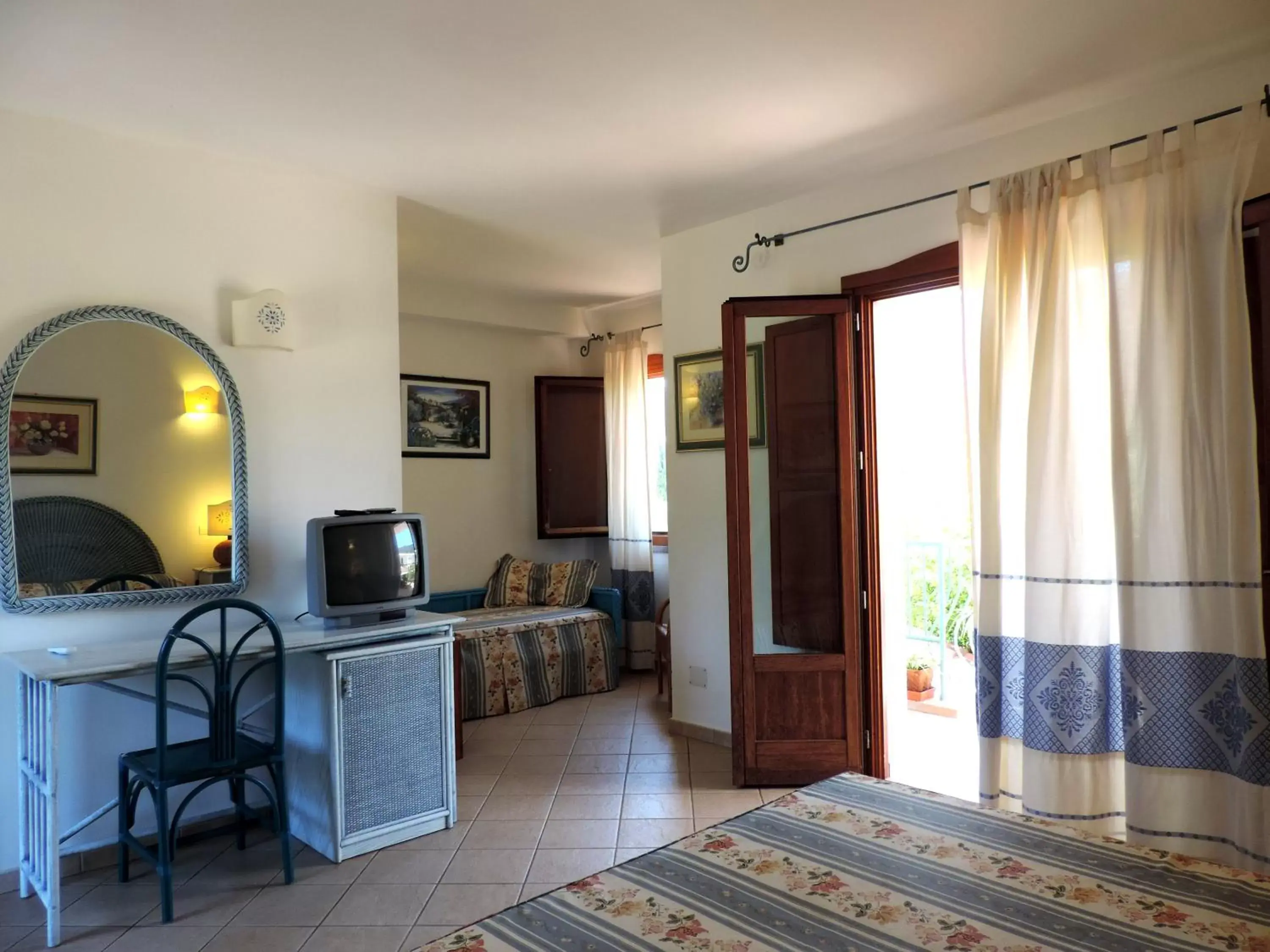 Nearby landmark, Seating Area in Hotel Domu Incantada