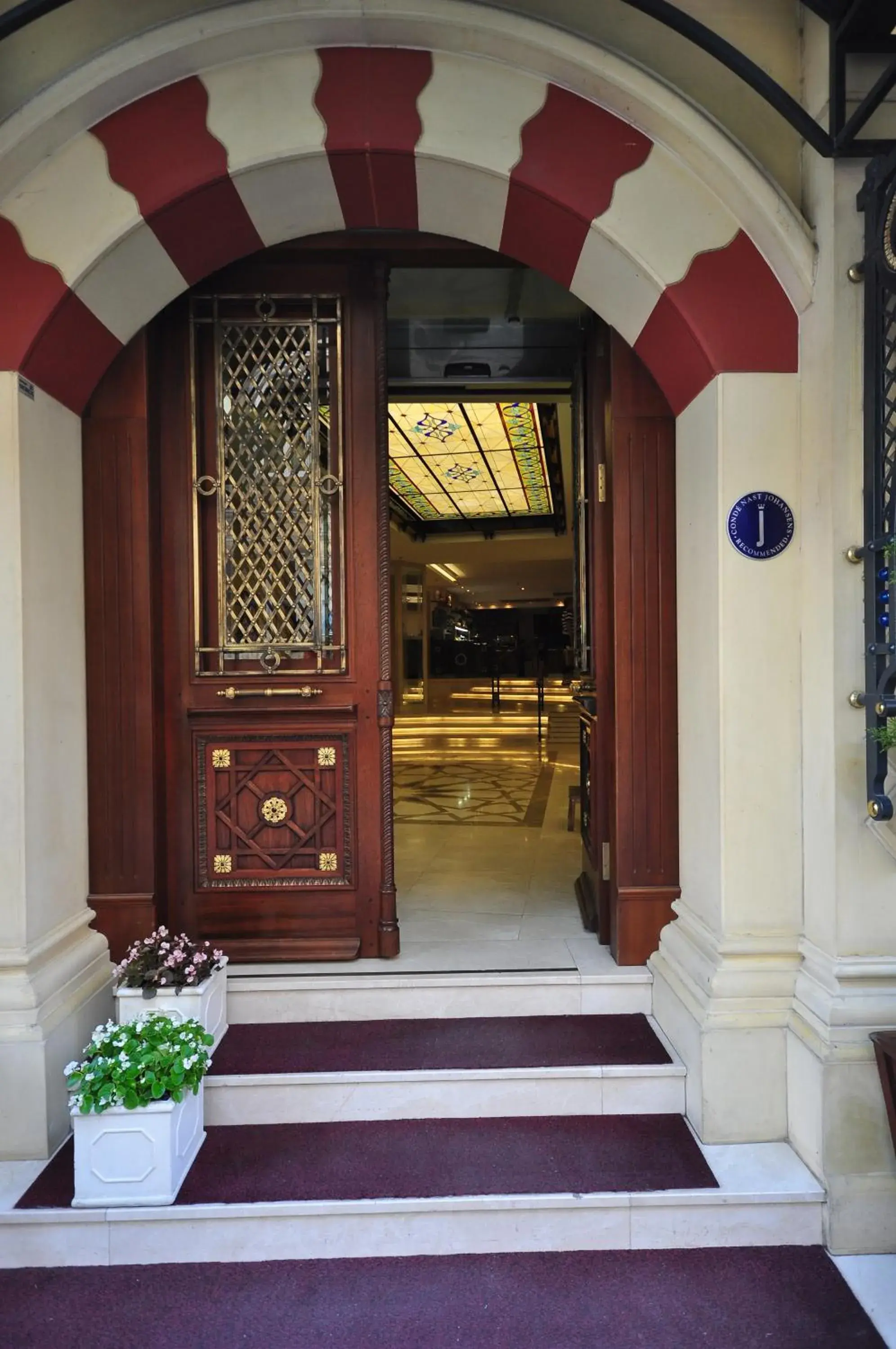Facade/entrance in Neorion Hotel - Special Class
