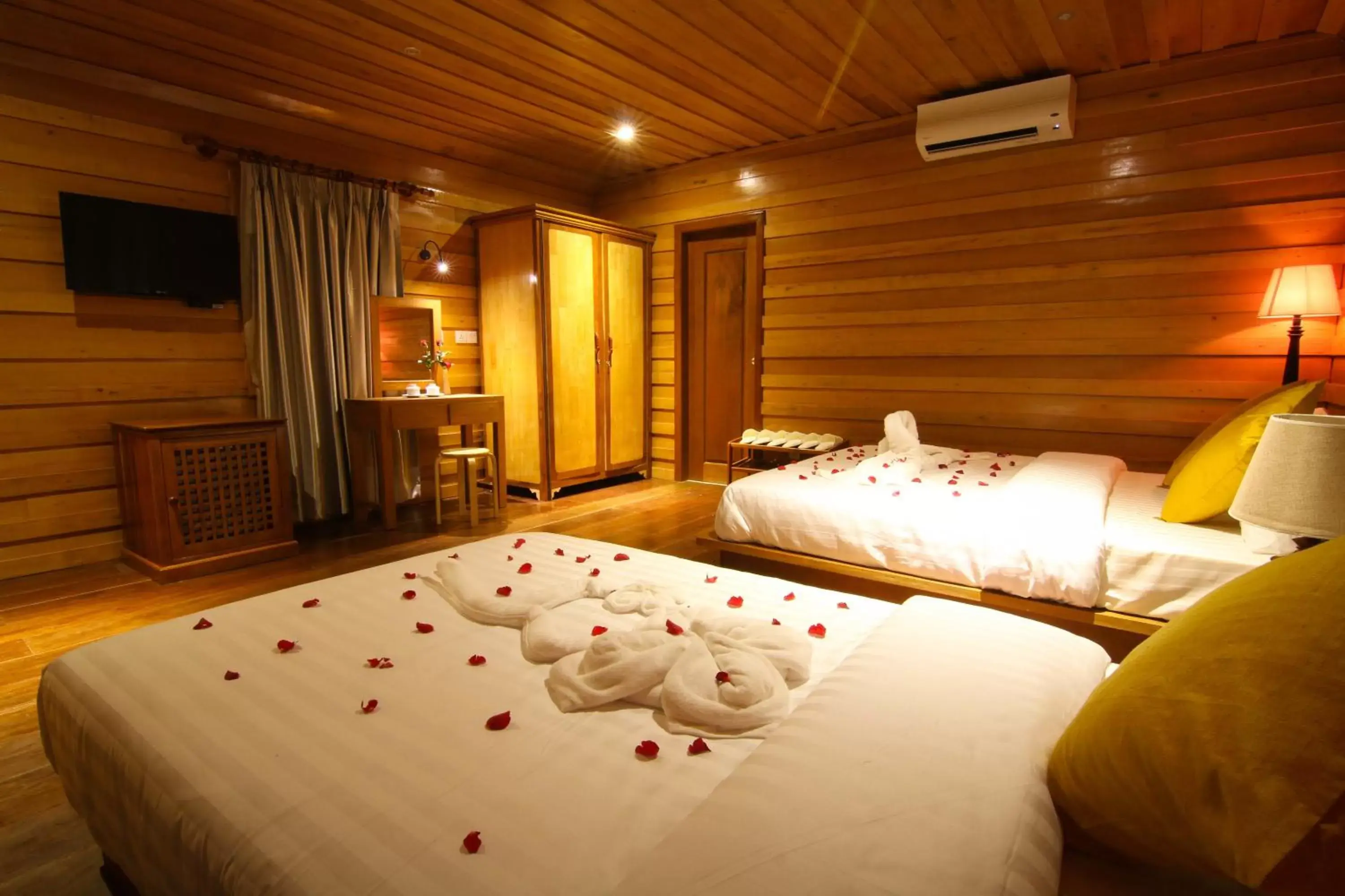 Bedroom, Bed in Angkor Heart Bungalow