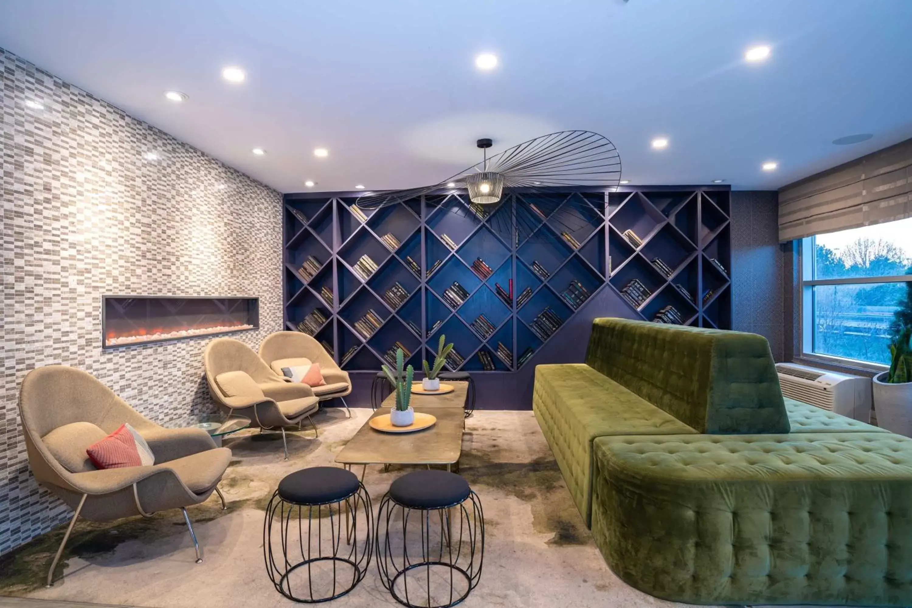 Lobby or reception in Sandman Hotel Hamilton Lobby or reception in Sandman Hotel Hamilton