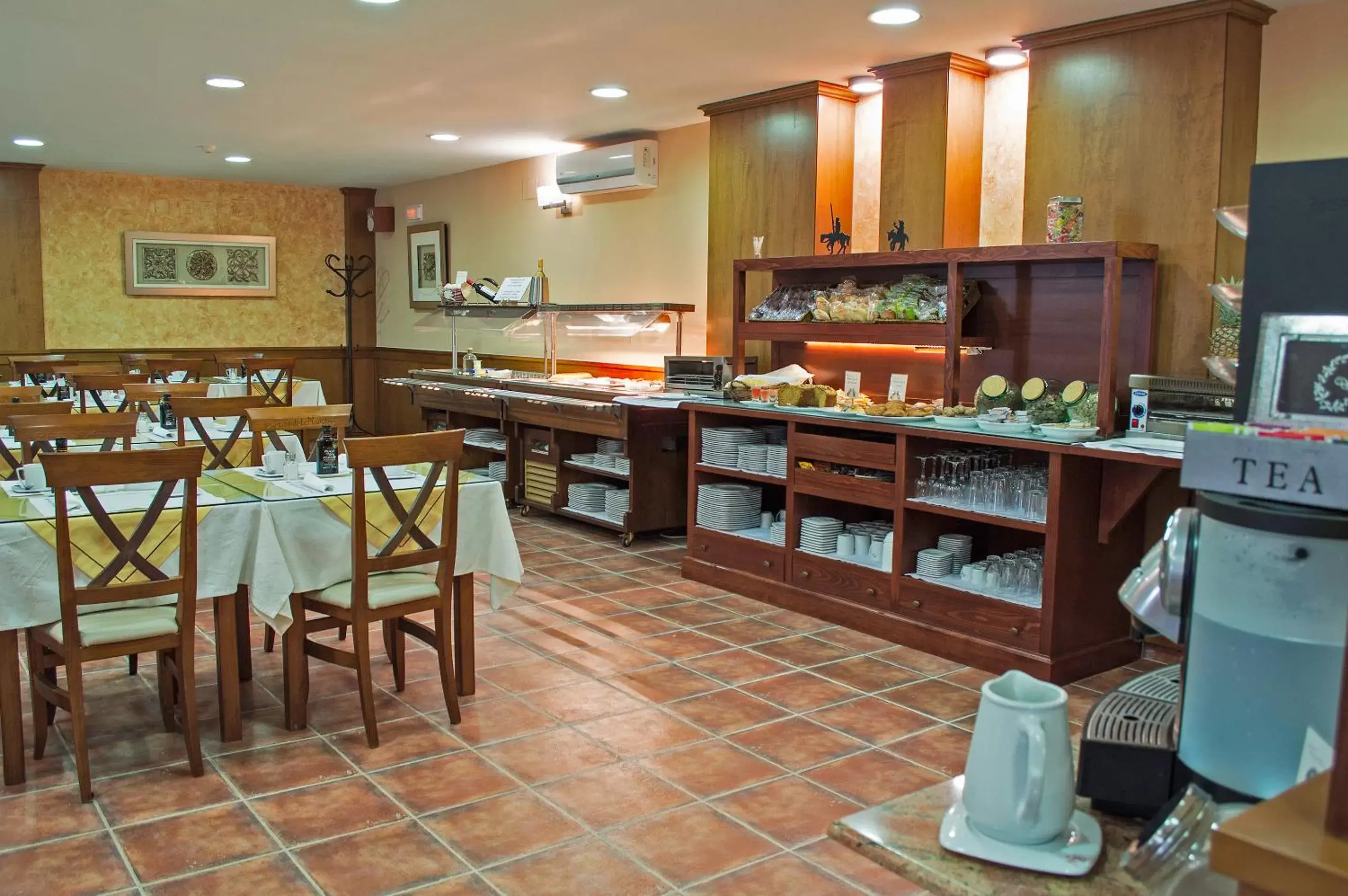 Restaurant/Places to Eat in Hotel Retiro del Maestre