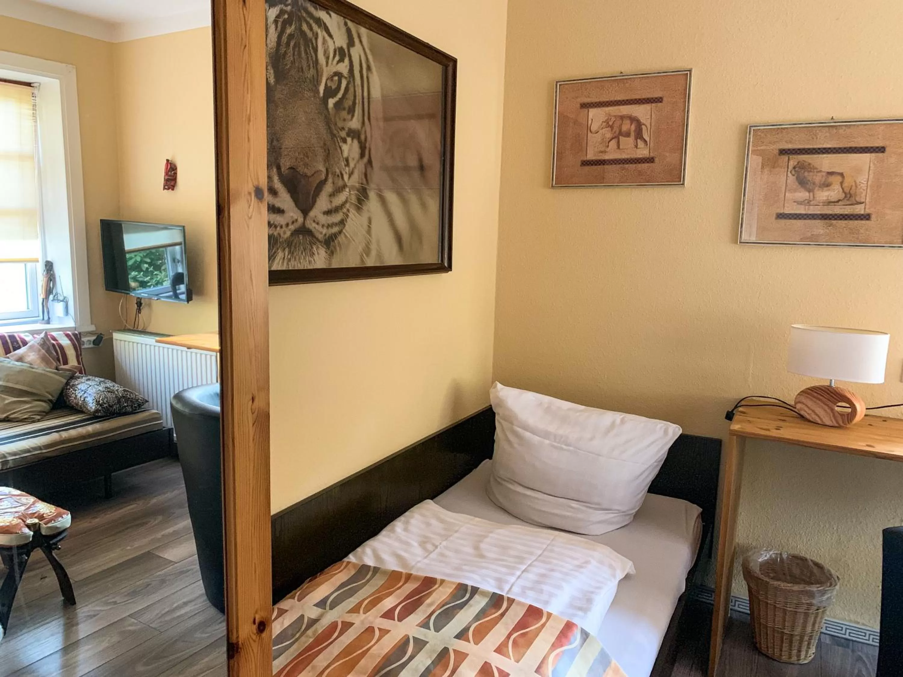 Bedroom, Bed in Forsthaus-Ferienhotel am Dobrock