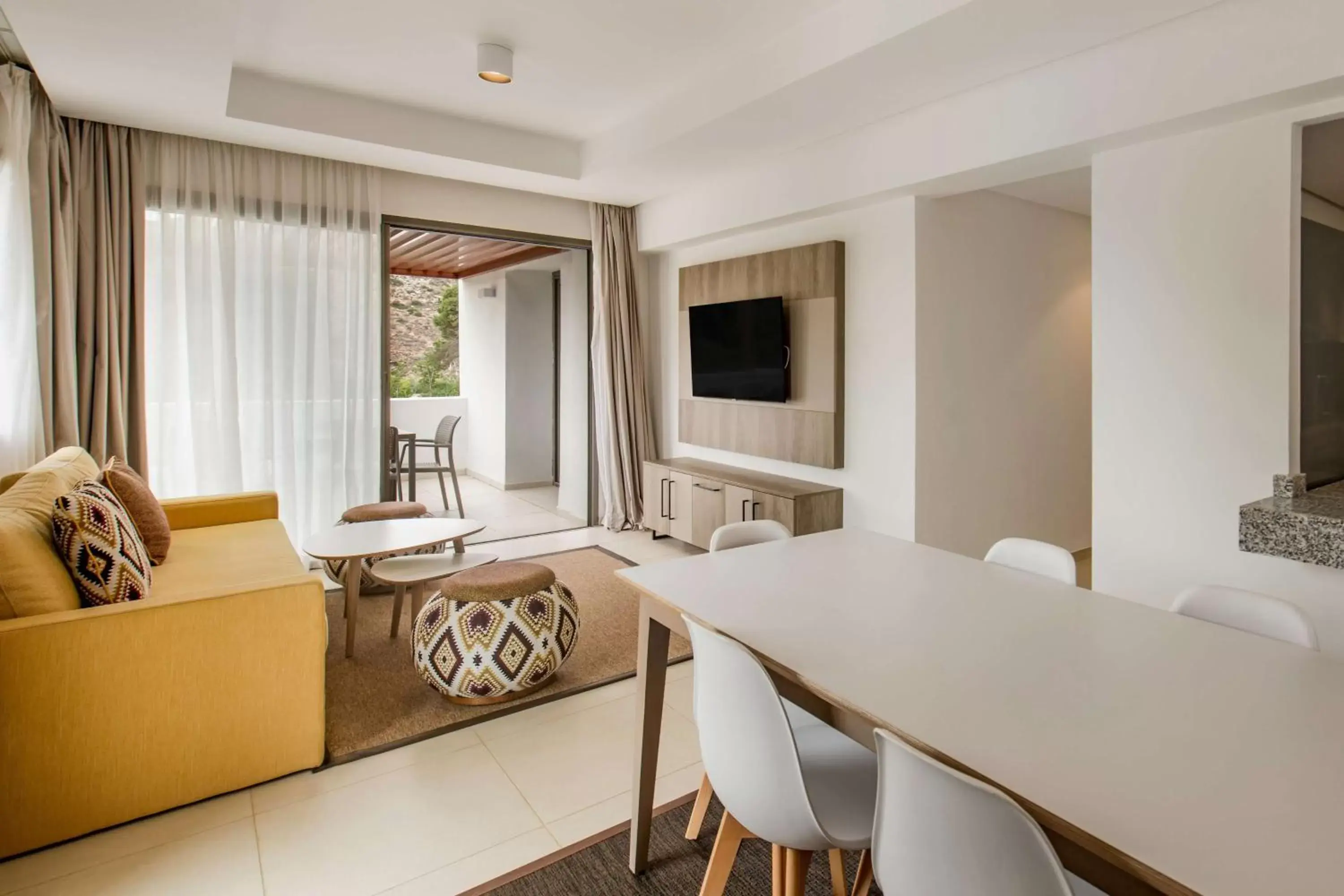 Photo of the whole room, Seating Area in Radisson Blu Residences Al Hoceima