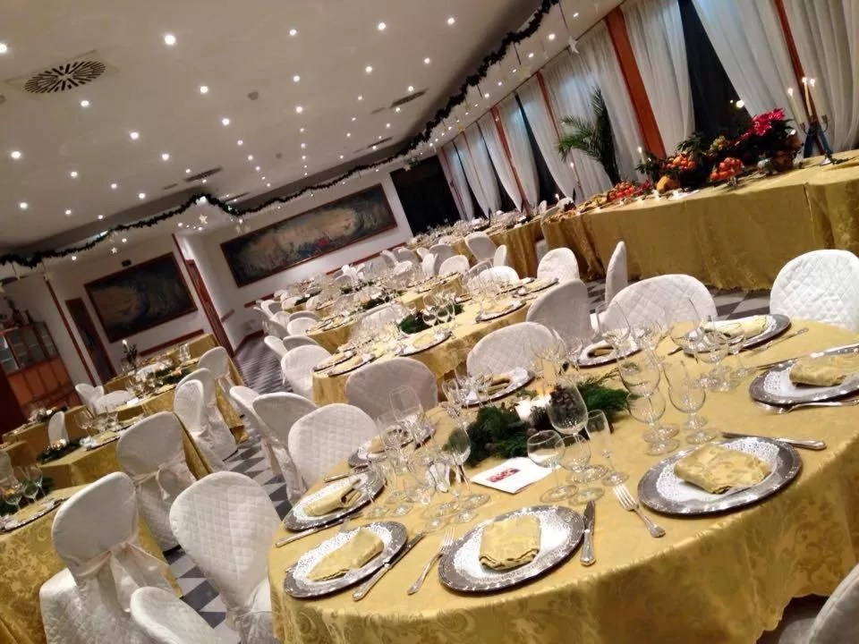 Banquet/Function facilities in Platani Hotel