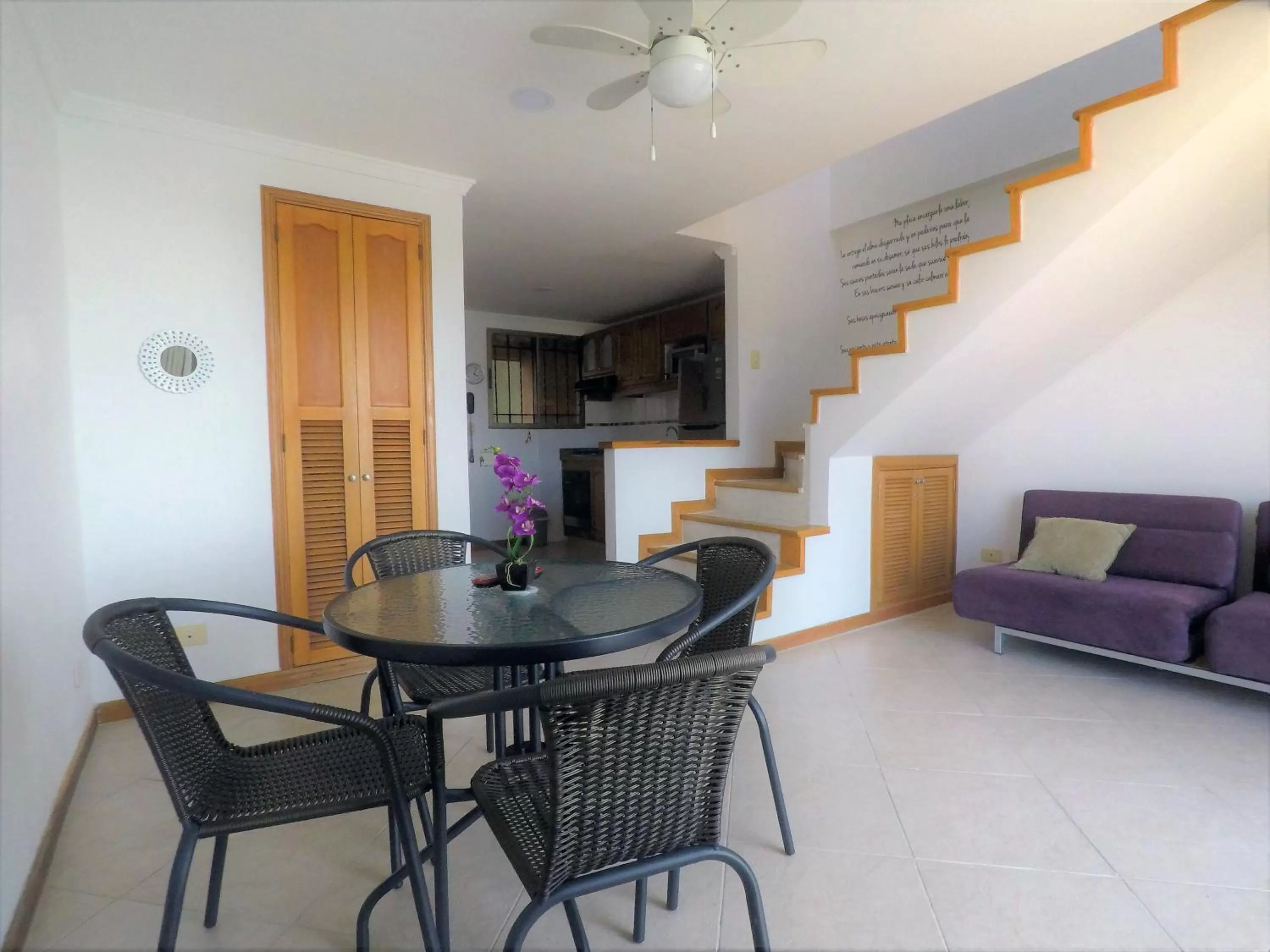 Bed, Dining Area in Edificio El Peñon del Rodadero Apartamento Playa Rodadero