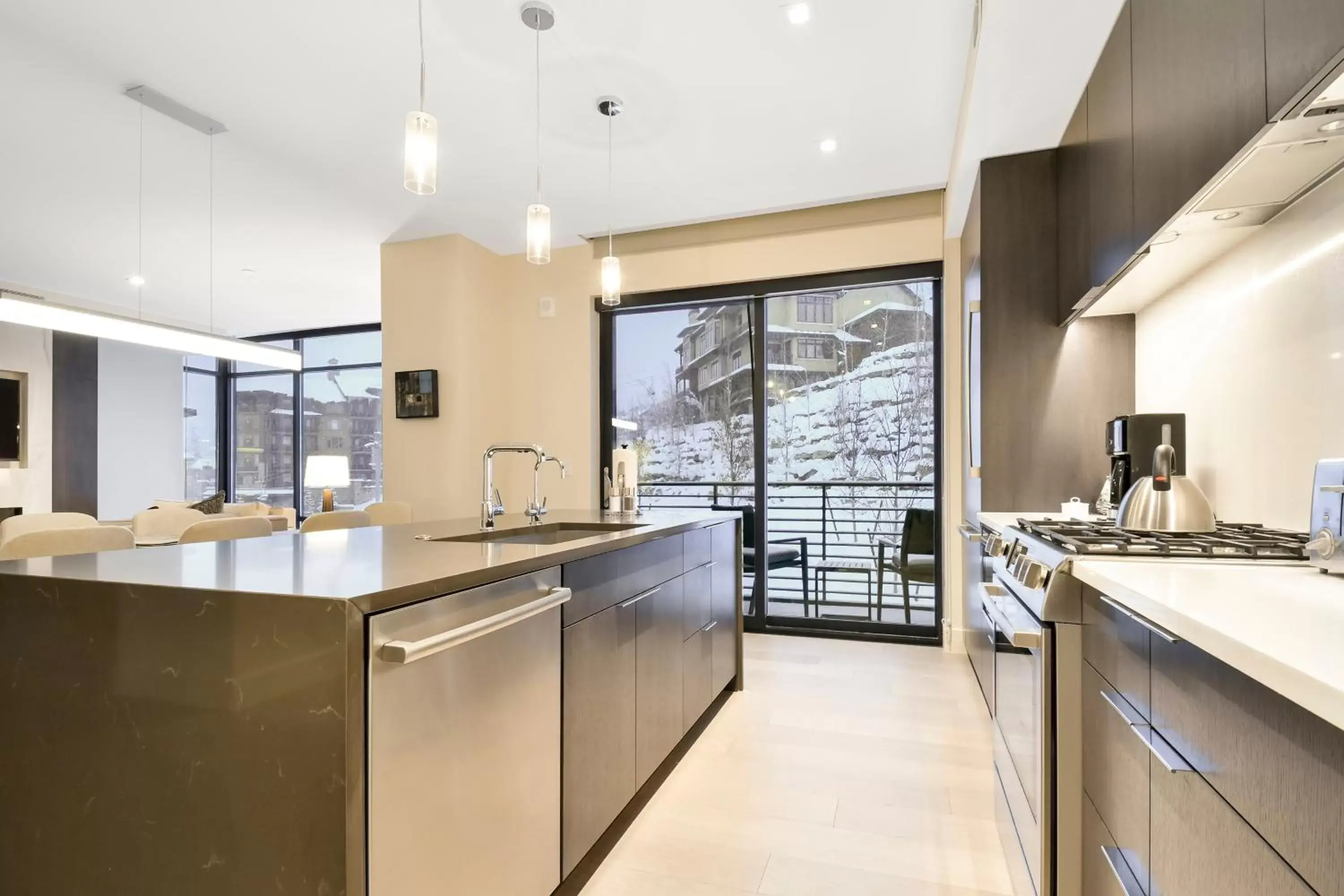 Kitchen/Kitchenette in Lift Park City