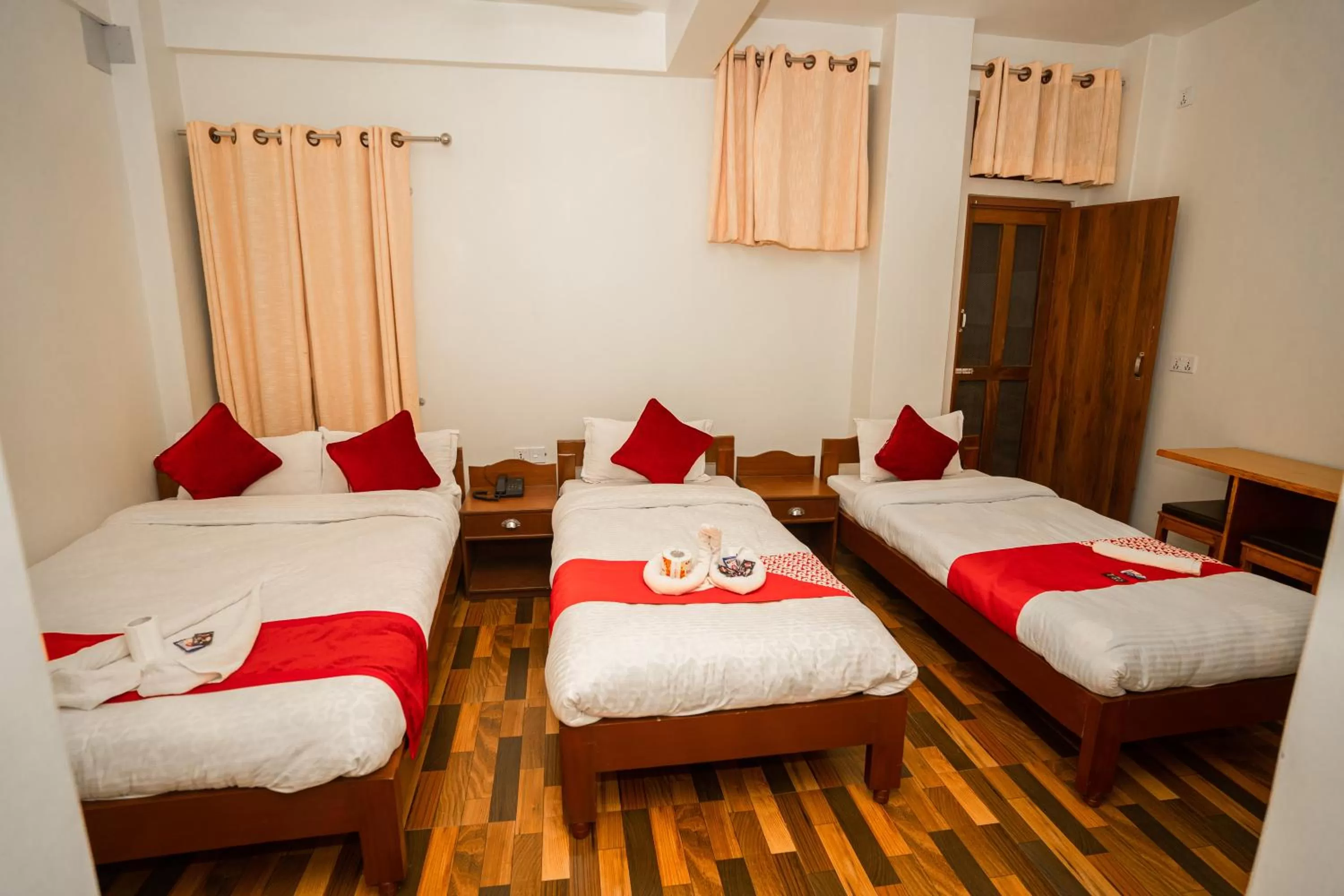 Bed in Hotel Dela Mount Pokhara