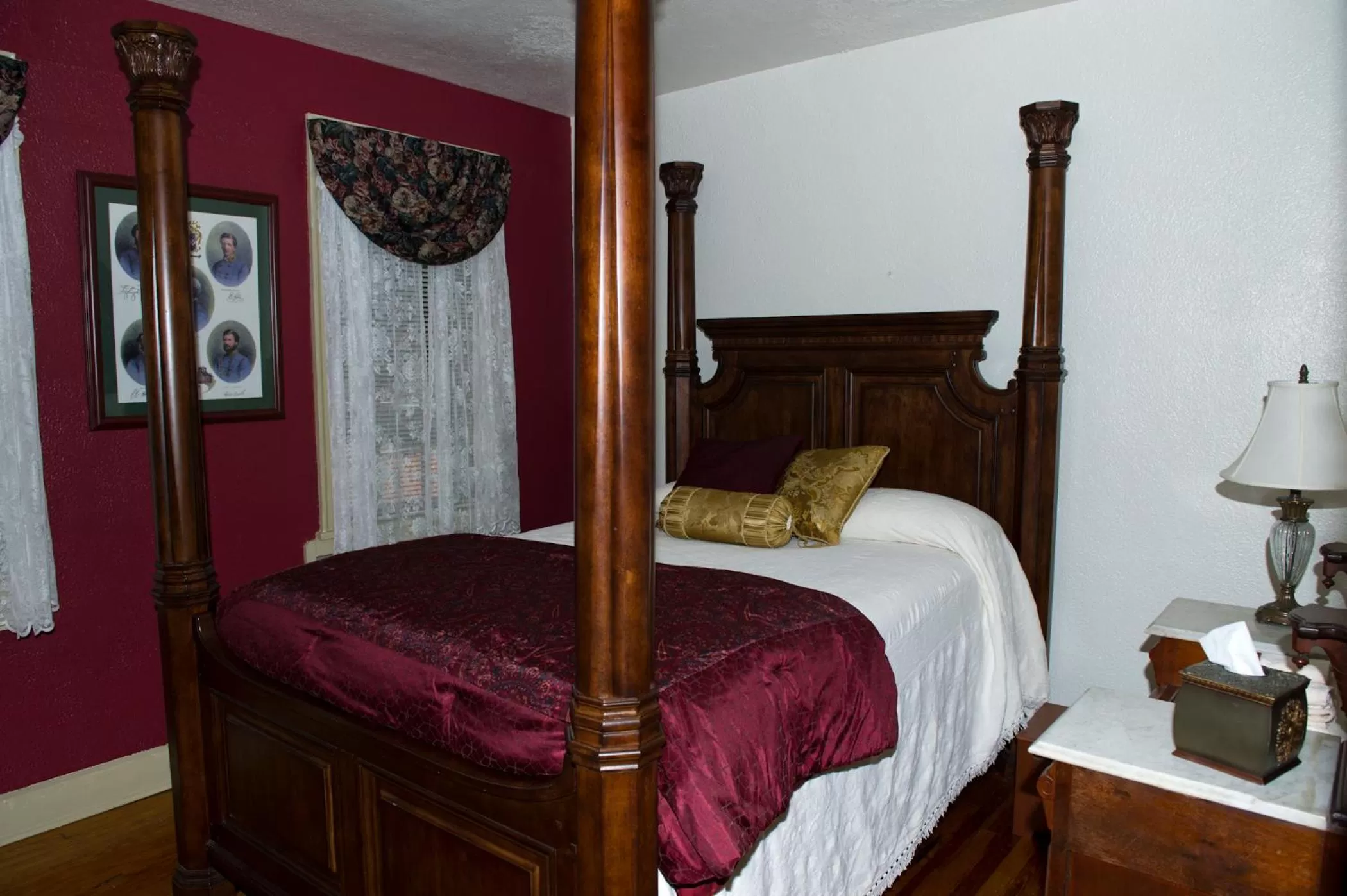 Bed in Inn at the Old Silk Mill