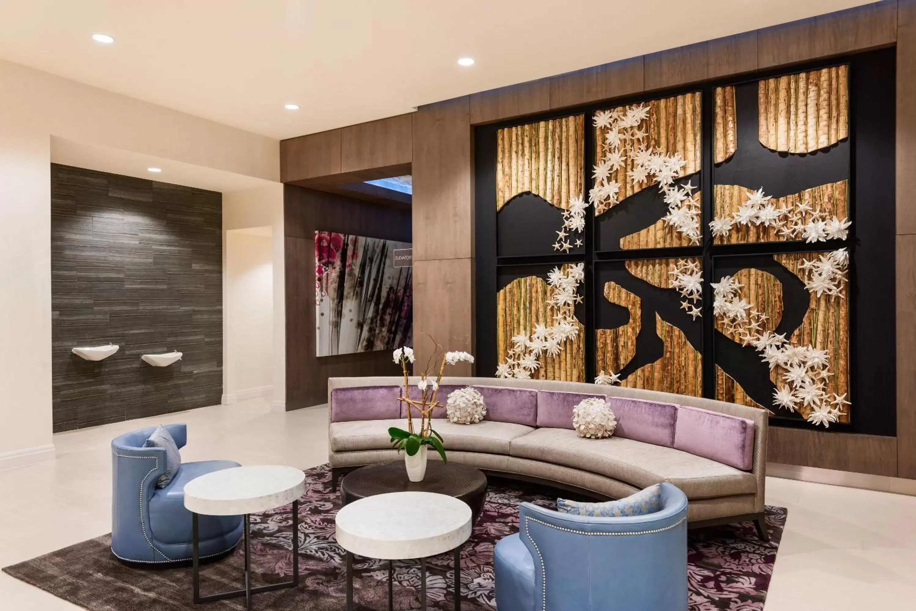 Lobby or reception in Wyndham Grand Jupiter at Harbourside Place