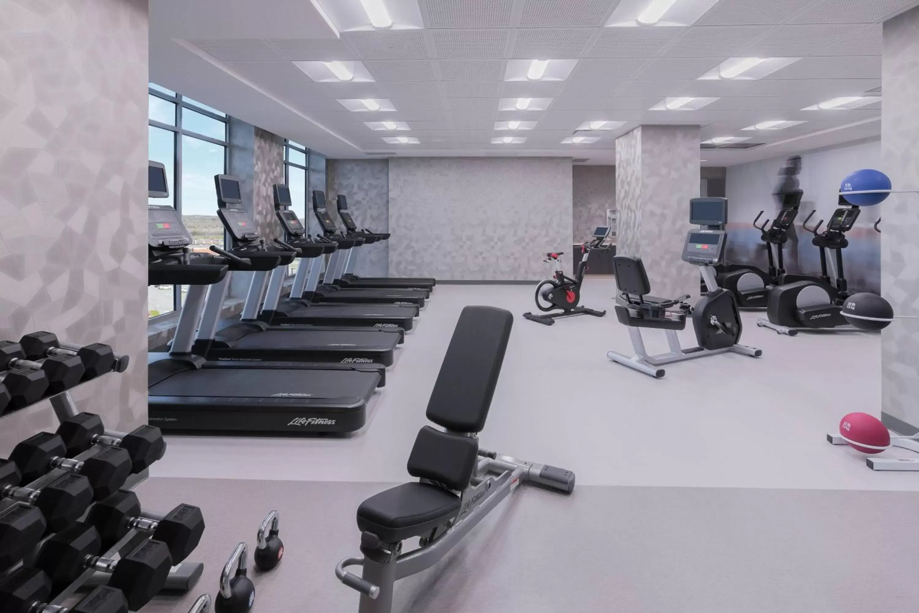 Fitness centre/facilities, Fitness Center/Facilities in Courtyard by Marriott Halifax Dartmouth