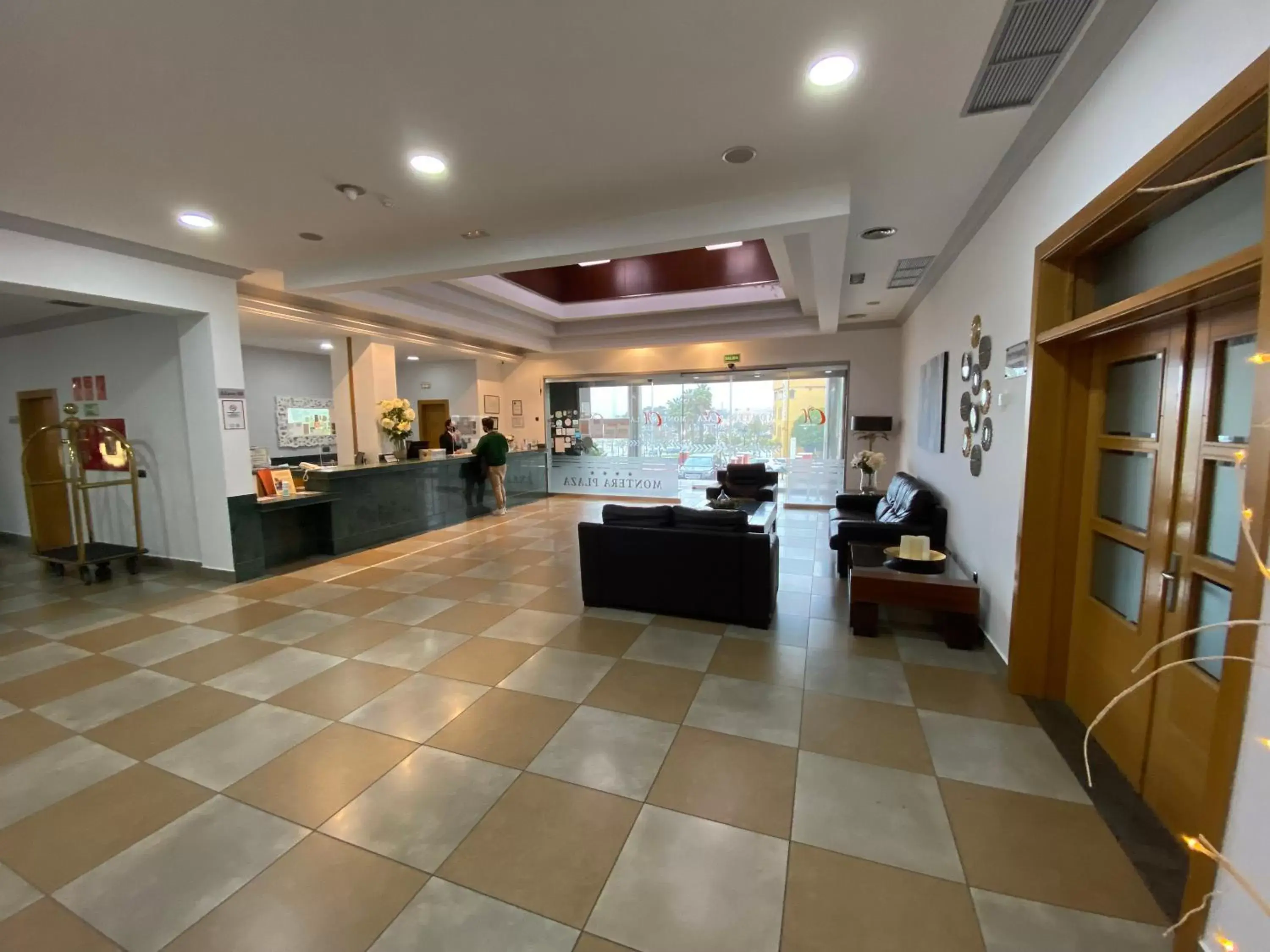 Lobby or reception, Lobby/Reception in Hotel Montera Plaza