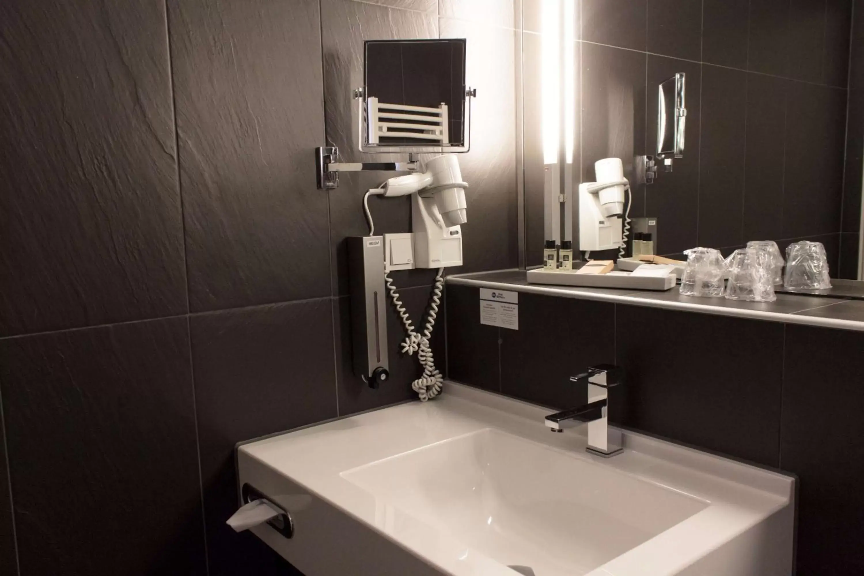 Bathroom in Best Western Plaza Hotel Wels