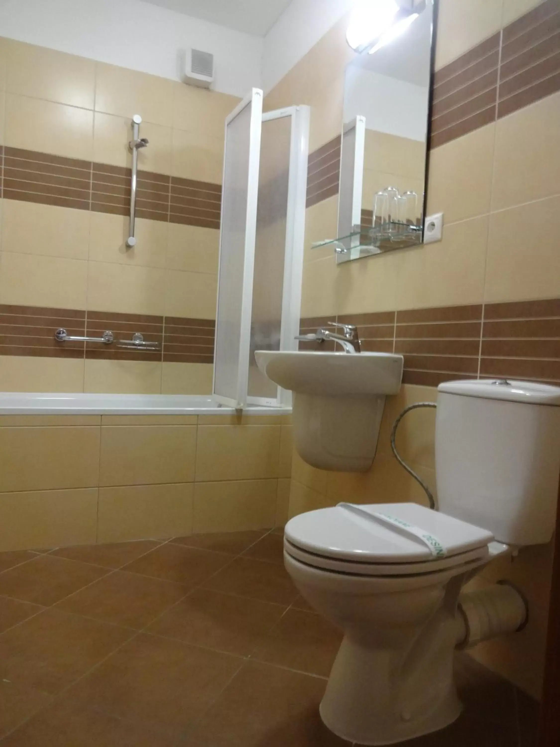 Shower, Bathroom in Hotel Podhradie