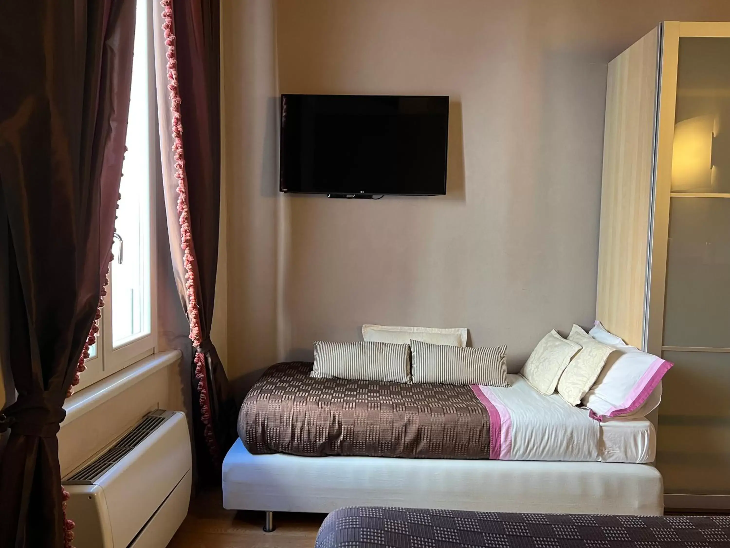 TV and multimedia, Bed in A Casa Di Paola Suite