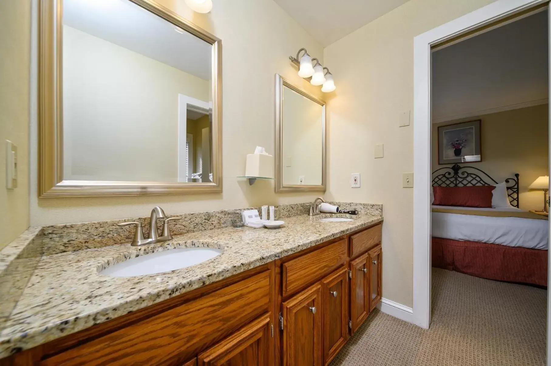 Bathroom in Stoweflake Mountain Resort & Spa