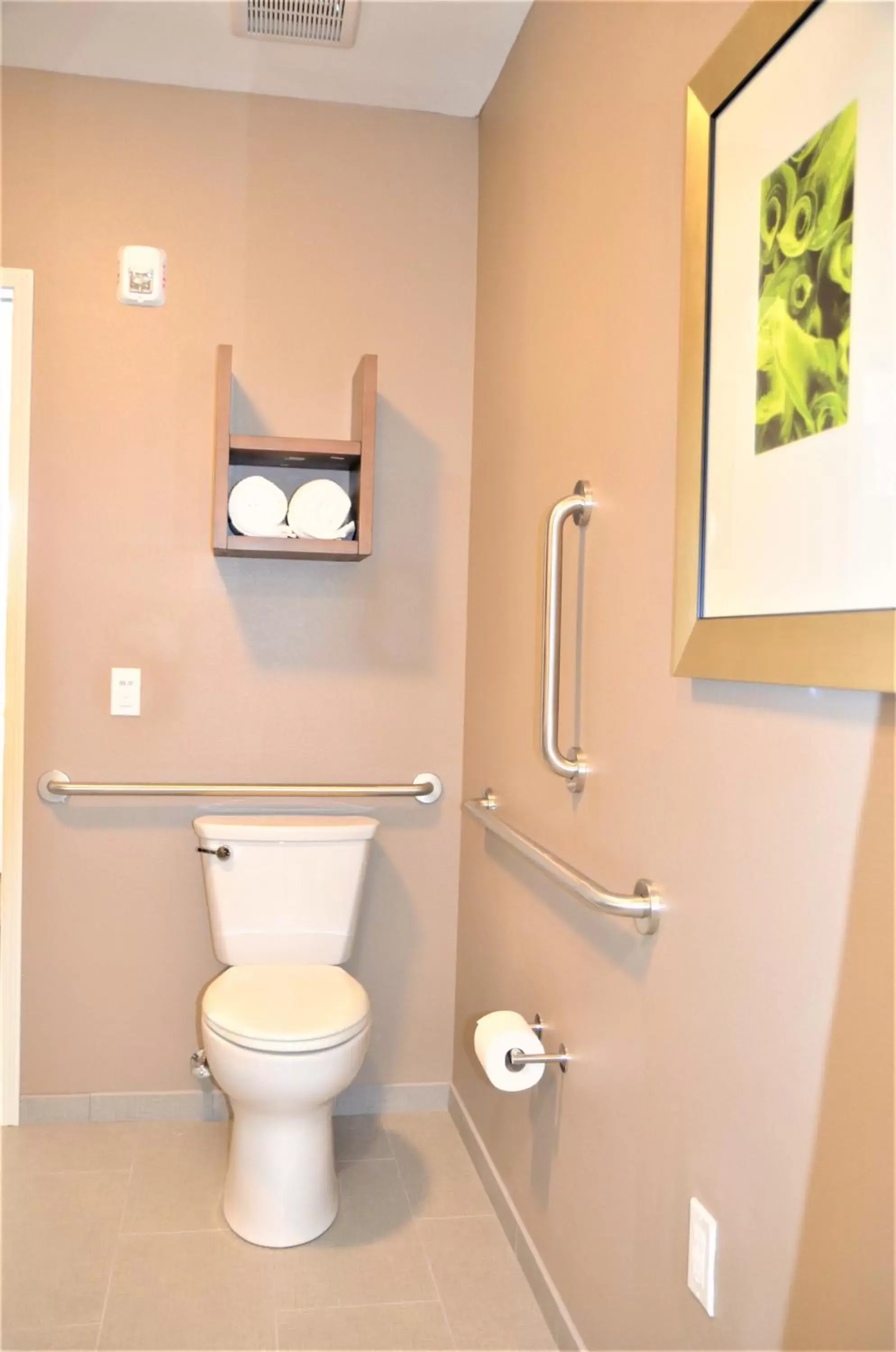Toilet, Bathroom in Staybridge Suites - Orenco Station, an IHG Hotel