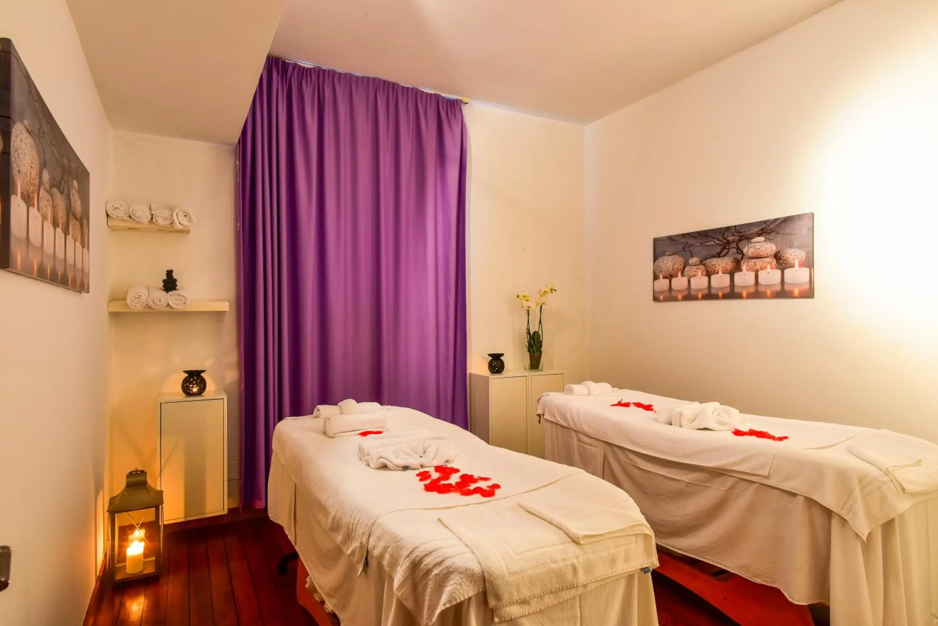 Massage, Bed in Arthotel & Park Lecce Massage, Bed in Arthotel & Park Lecce