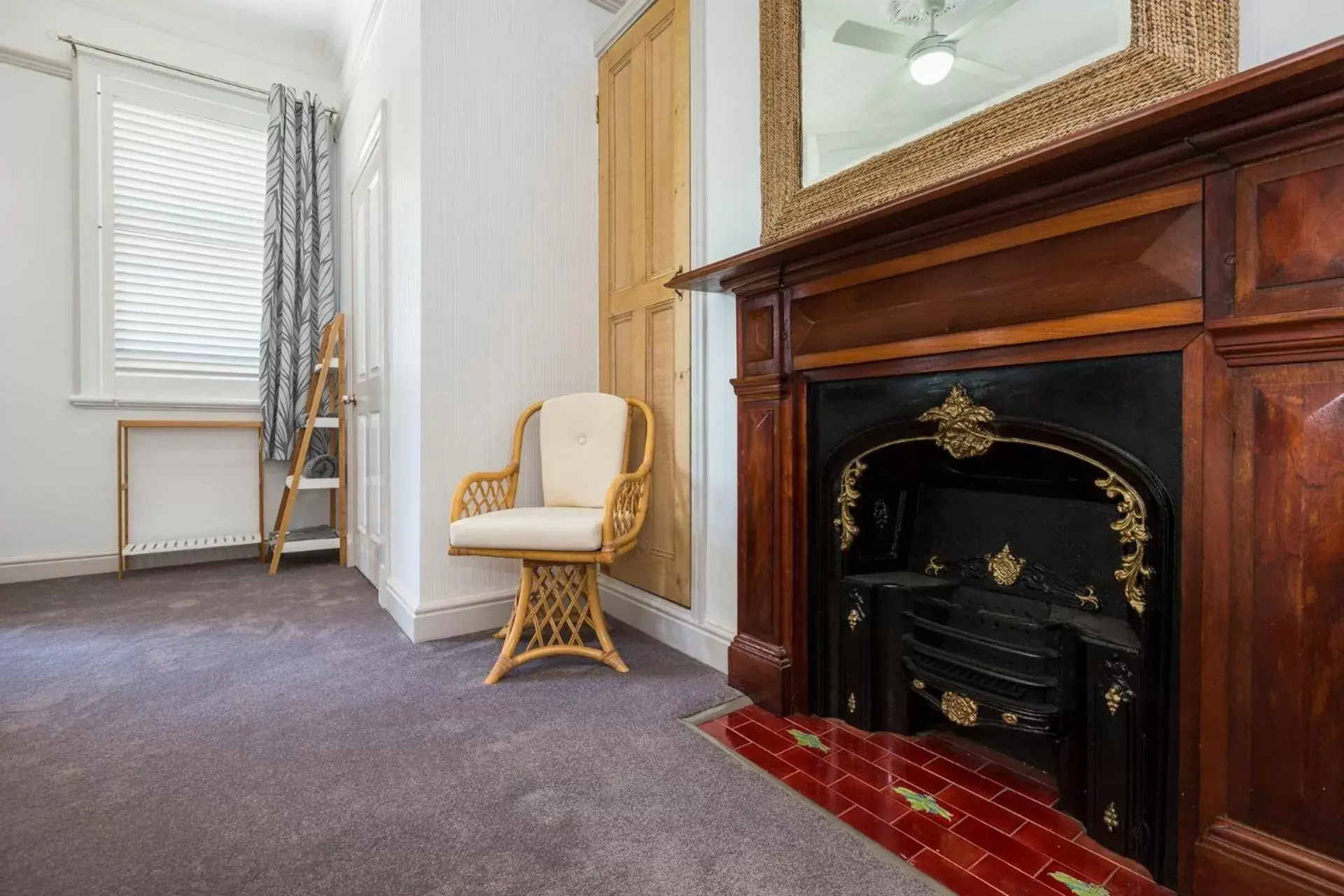 Decorative detail, Seating Area in Cumquat House