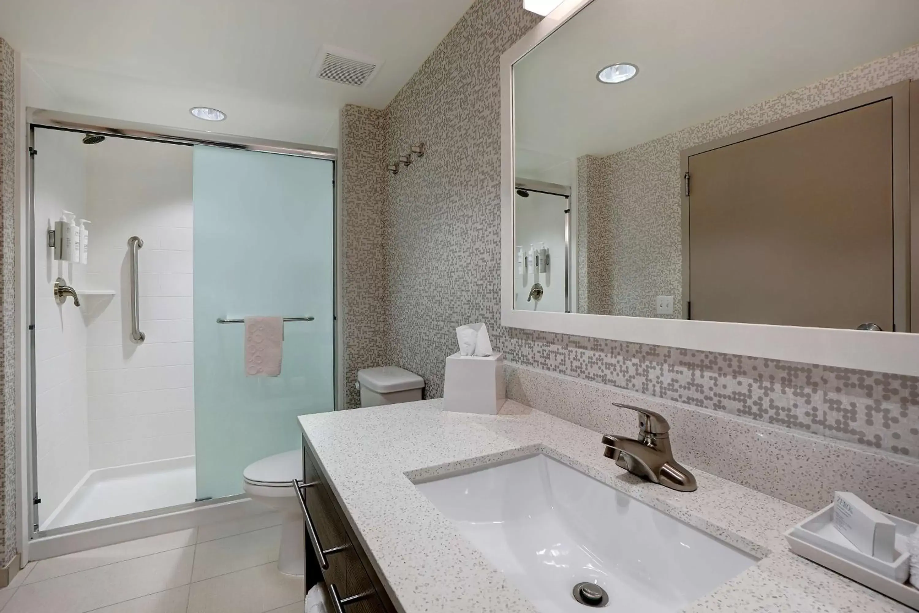 Bathroom in Home2 Suites By Hilton Lakewood Ranch