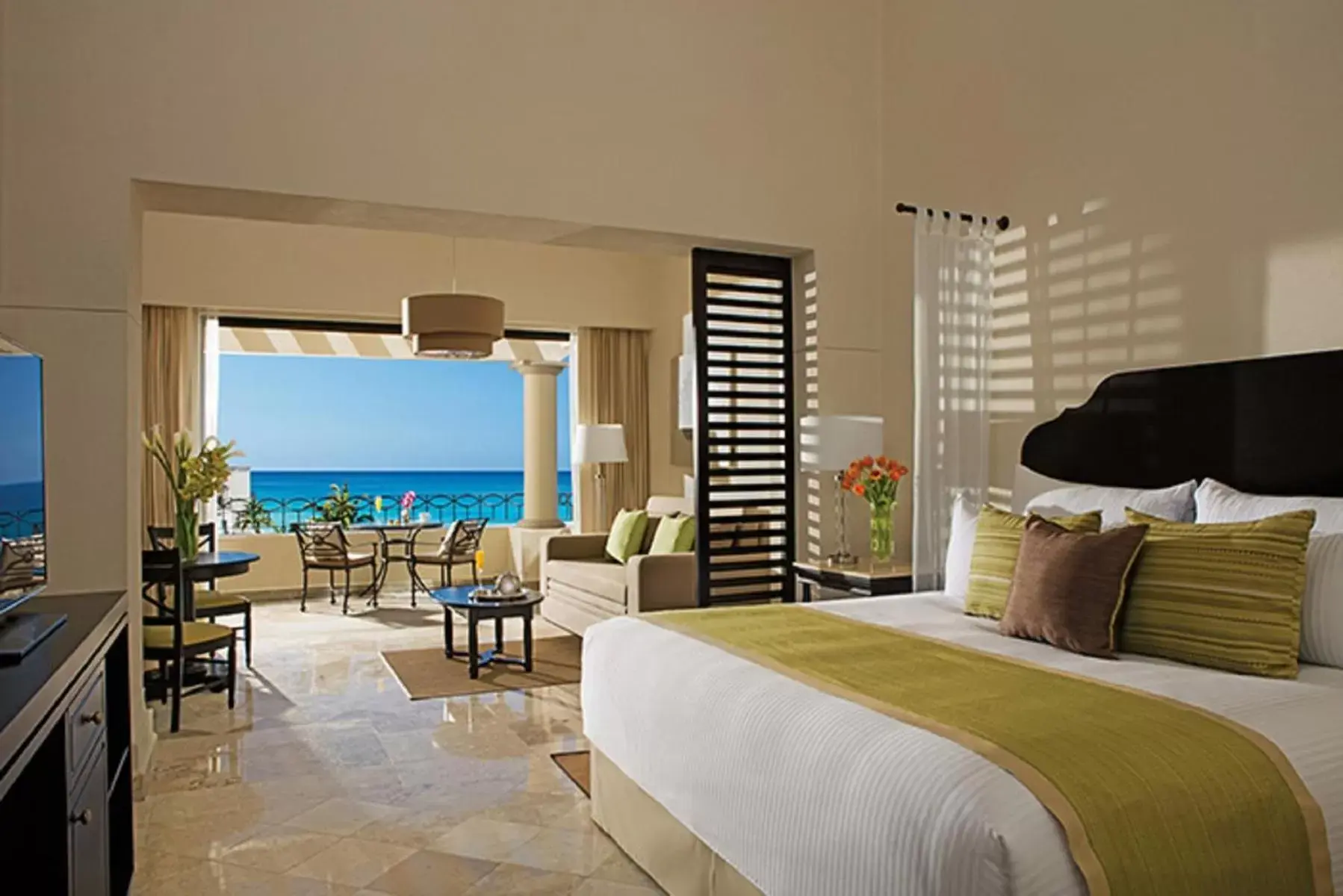 Balcony/Terrace in Dreams Los Cabos Suites Golf Resort & Spa