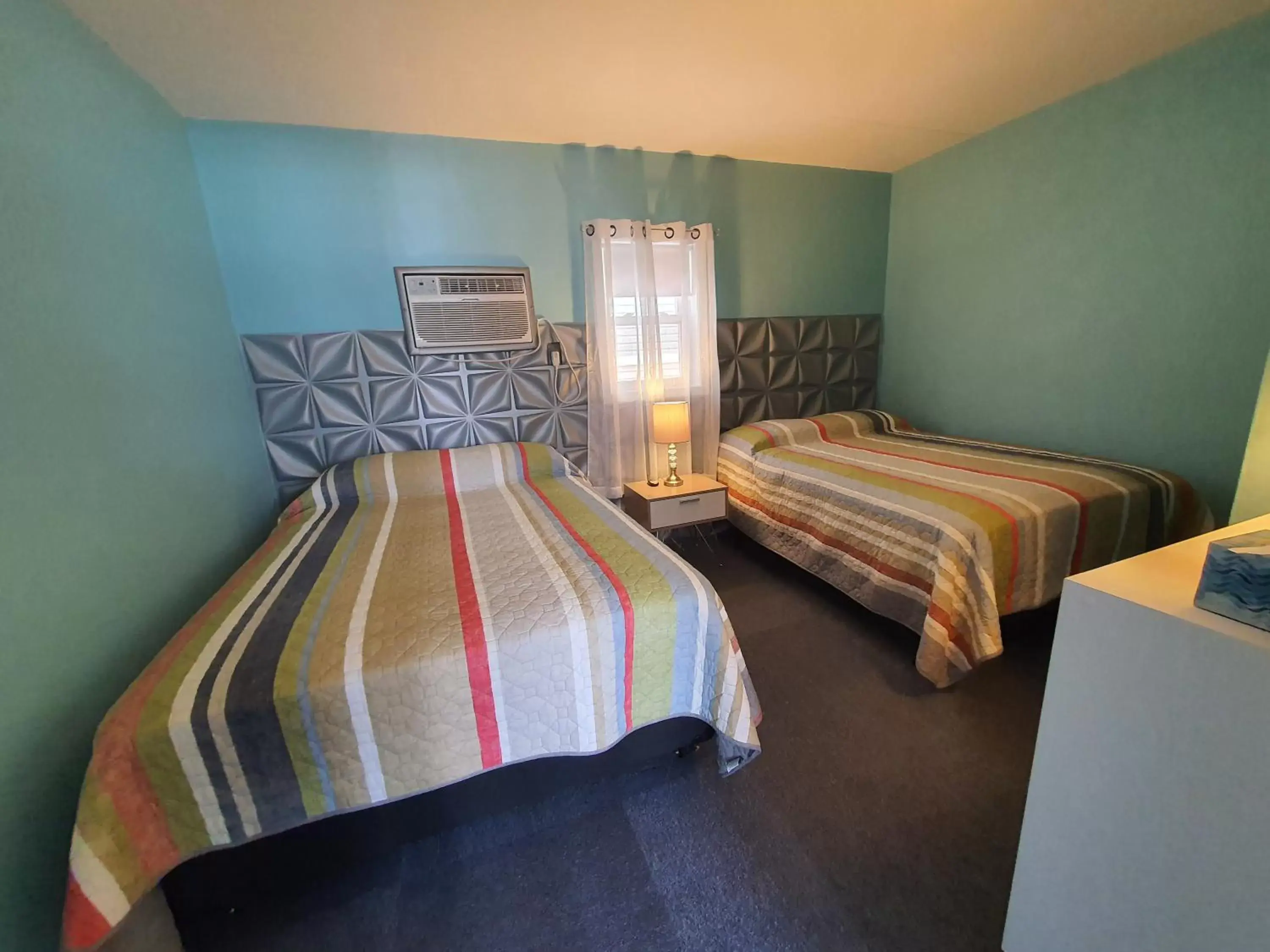 Bed in Cara Mara Resort