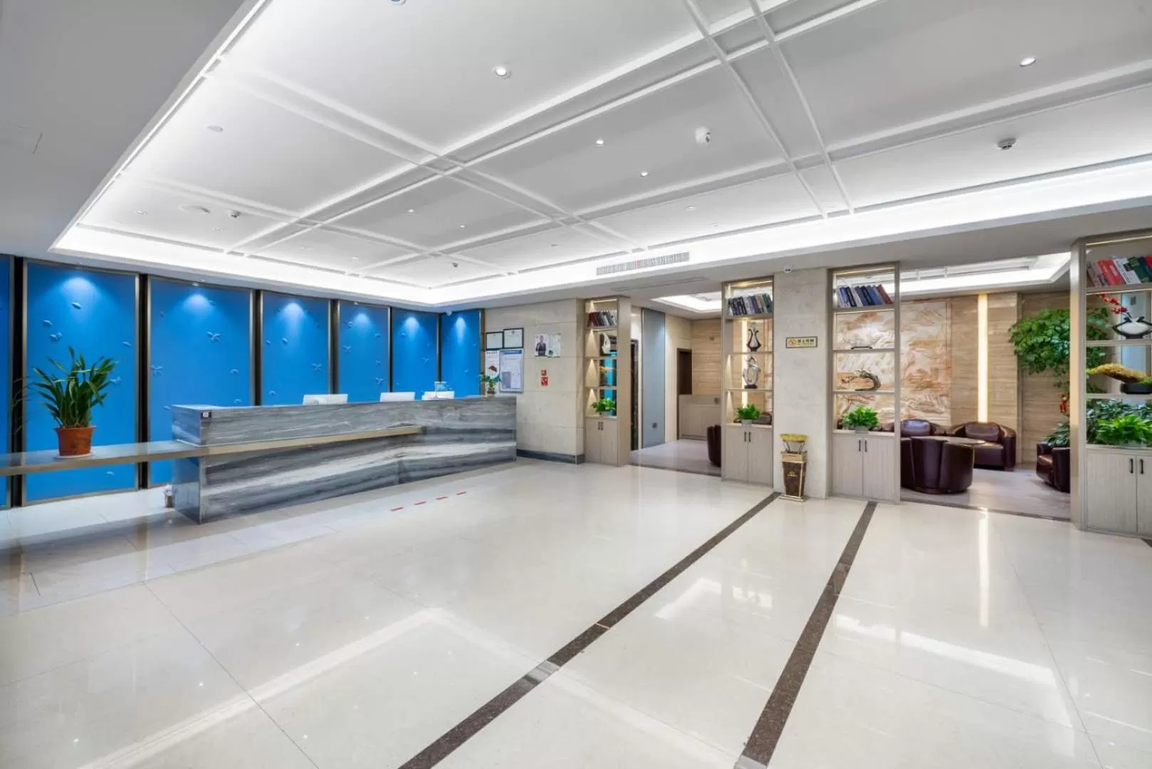 Lobby or reception in Yiwu Yuejia Business Hotel