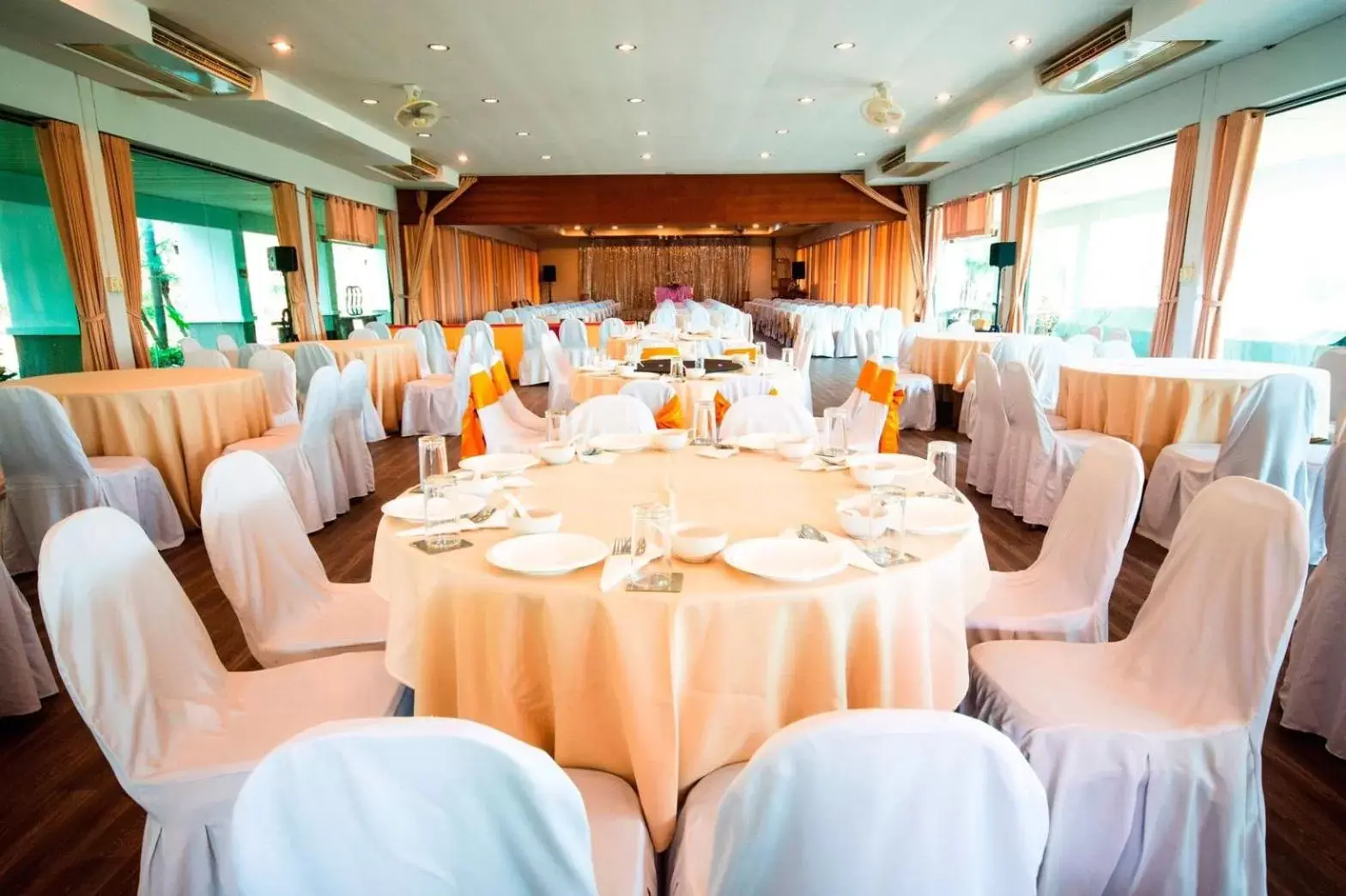 Living room, Banquet Facilities in Tak Andaman Resort & Hotel