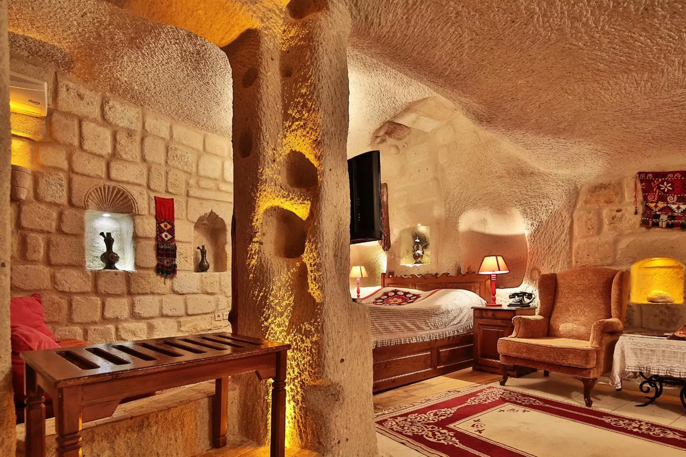 TV and multimedia in Cappadocia Cave Suites