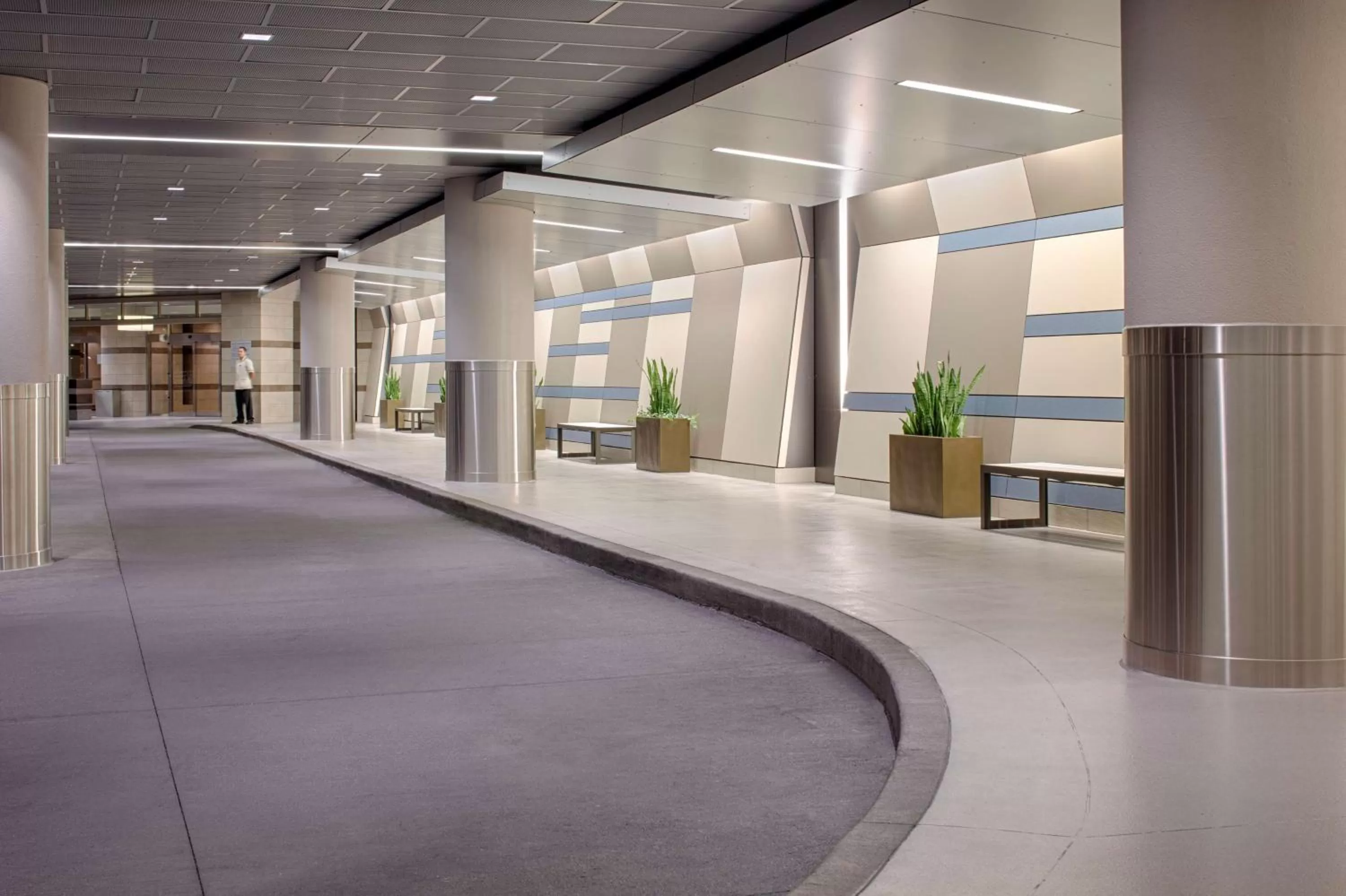 Property building in Hyatt Regency Indianapolis