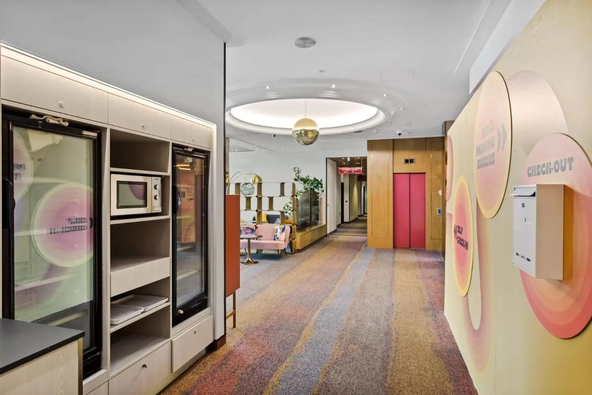 Lobby or reception in becozy Au Parc Self-Check In Hotel Retro Edition