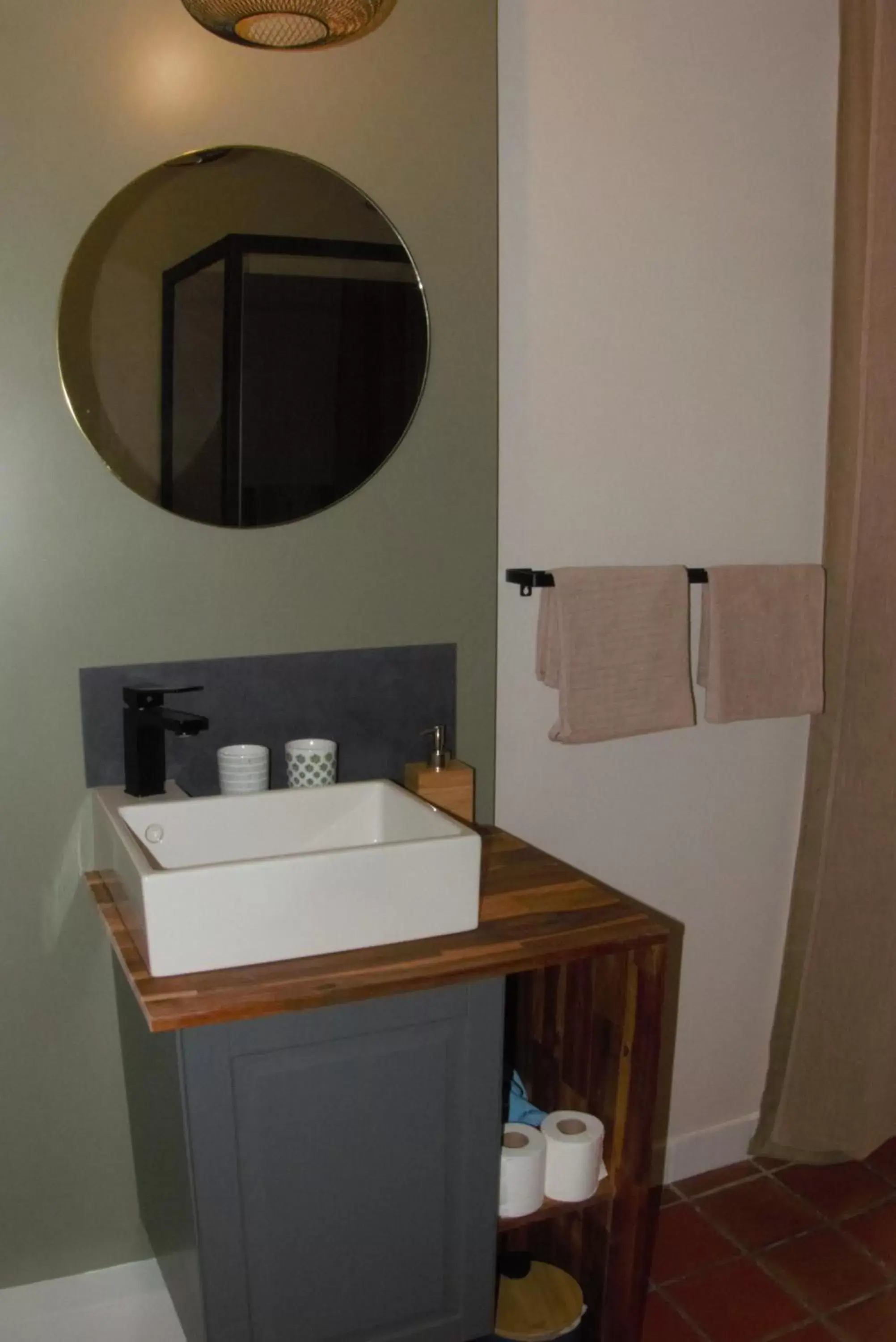 Bathroom in Maison d'hôtes KerCalow, Chambres d'hôtes