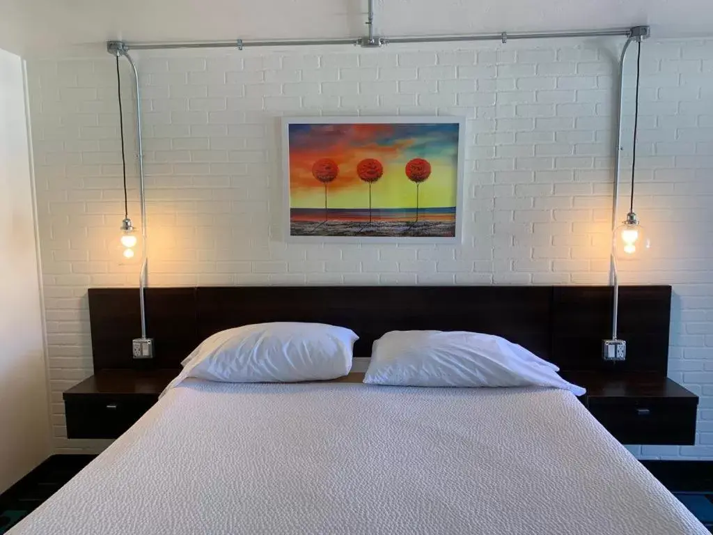 Bedroom, Bed in The Sands Motel