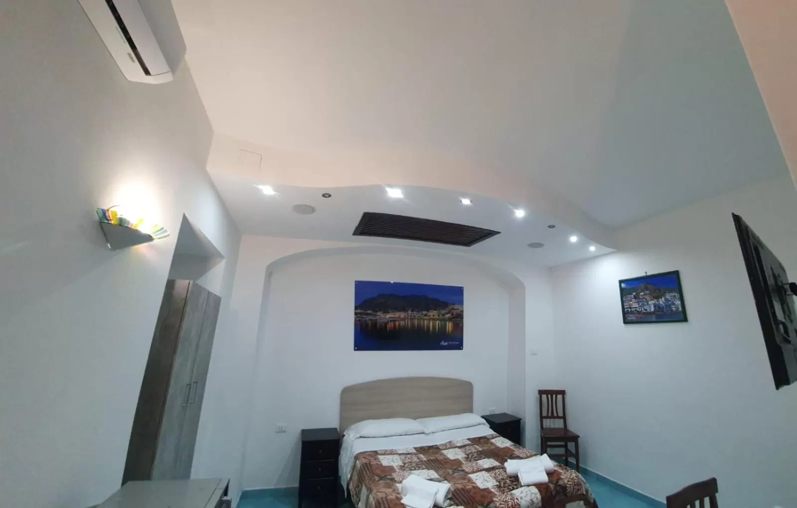 Bedroom, Bed in Hotel Mareluna Ischia