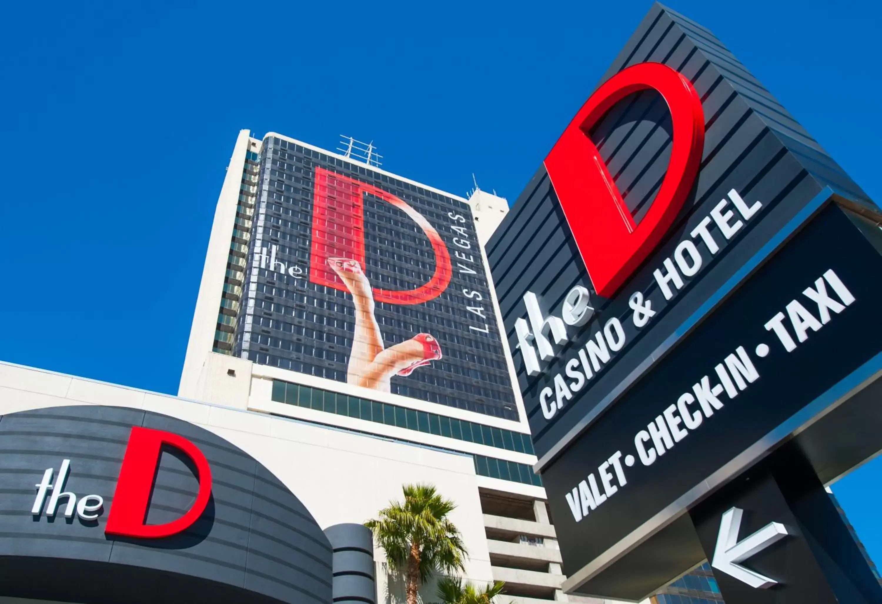 Facade/entrance, Property Logo/Sign in The D Las Vegas