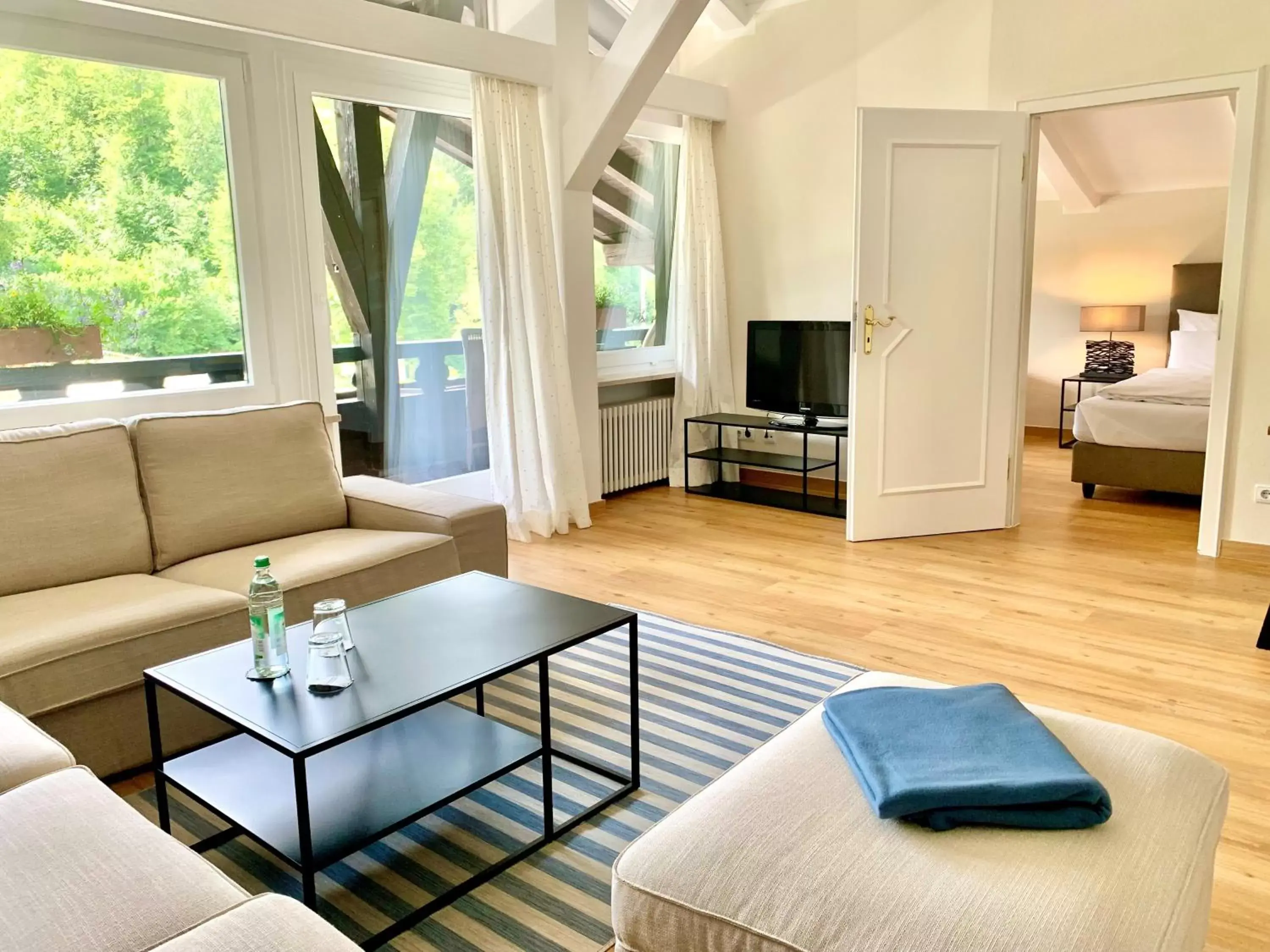 Living room, Seating Area in Seehaus Riessersee