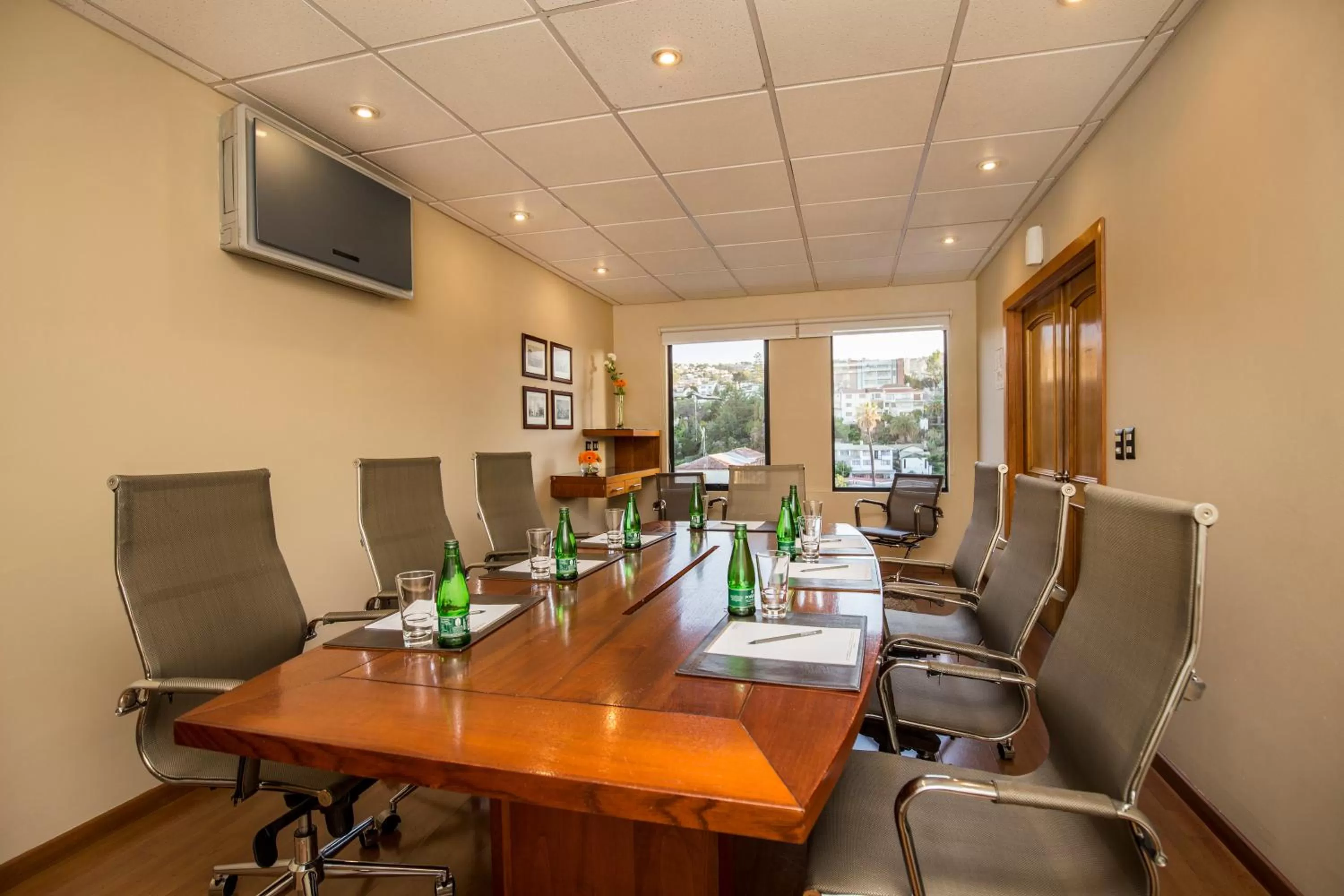 Meeting/conference room in Best Western Marina del Rey