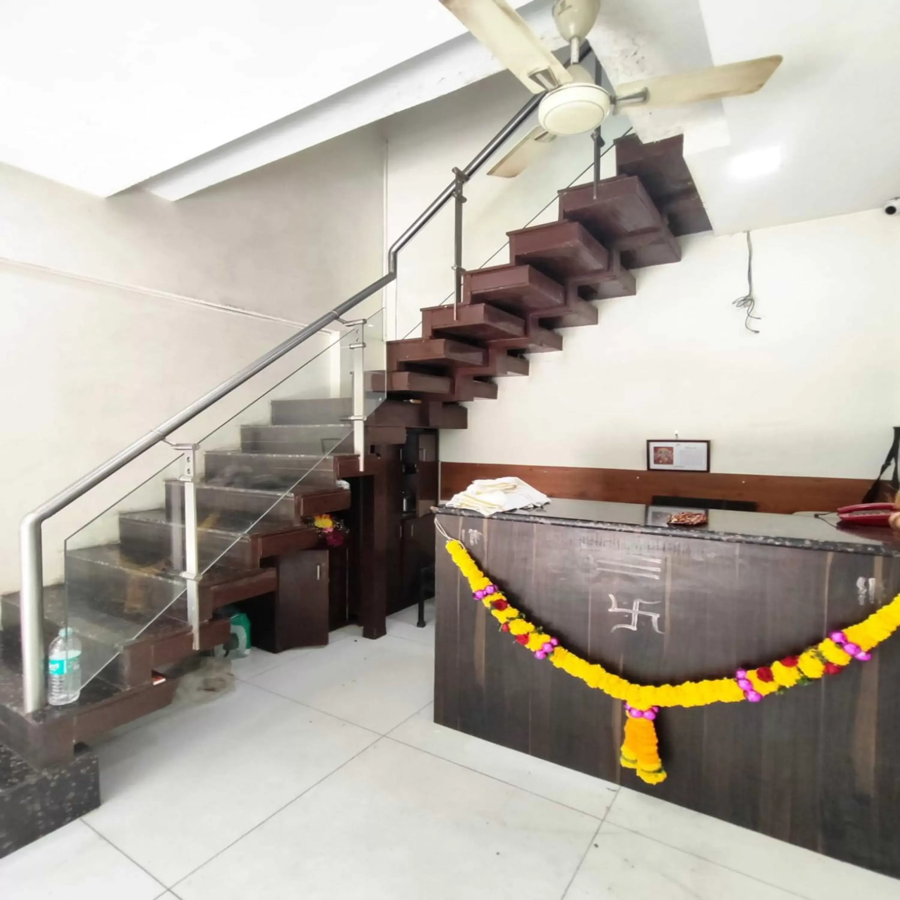 Lobby or reception in Hotel Borivali Executive - Near Borivali Railway Station Lobby or reception in Hotel Borivali Executive - Near Borivali Railway Station