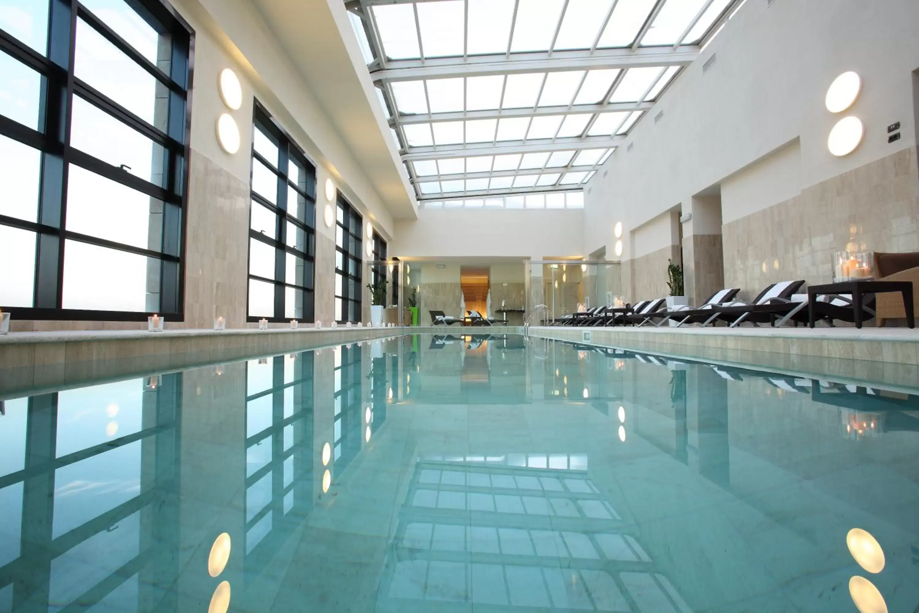 Swimming Pool in Starhotels Grand Milan