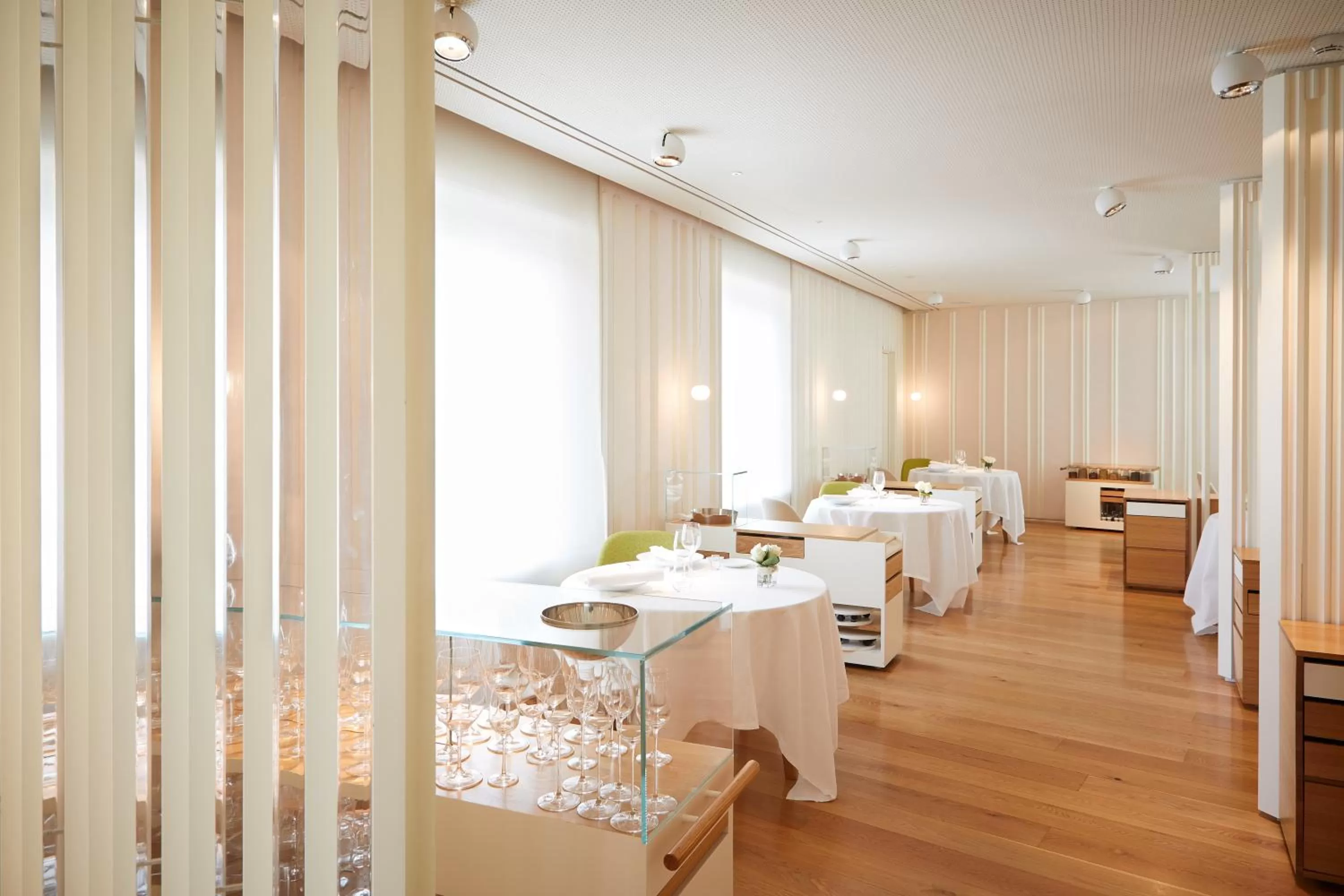 Restaurant/places to eat in Hotel Echaurren Relais & Châteaux