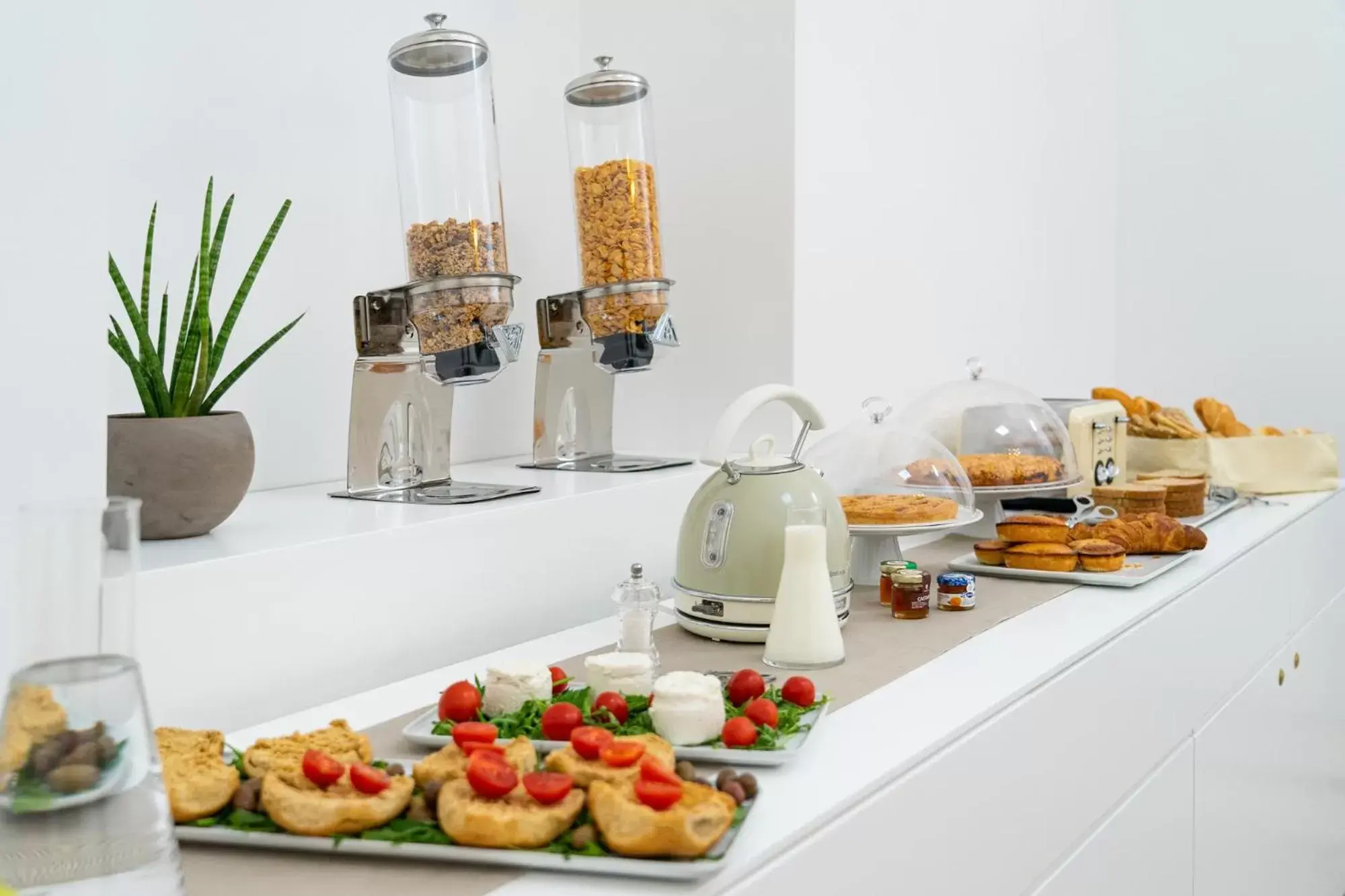 Buffet breakfast, Food in PALAZZO MARINI B&B DI CHARME