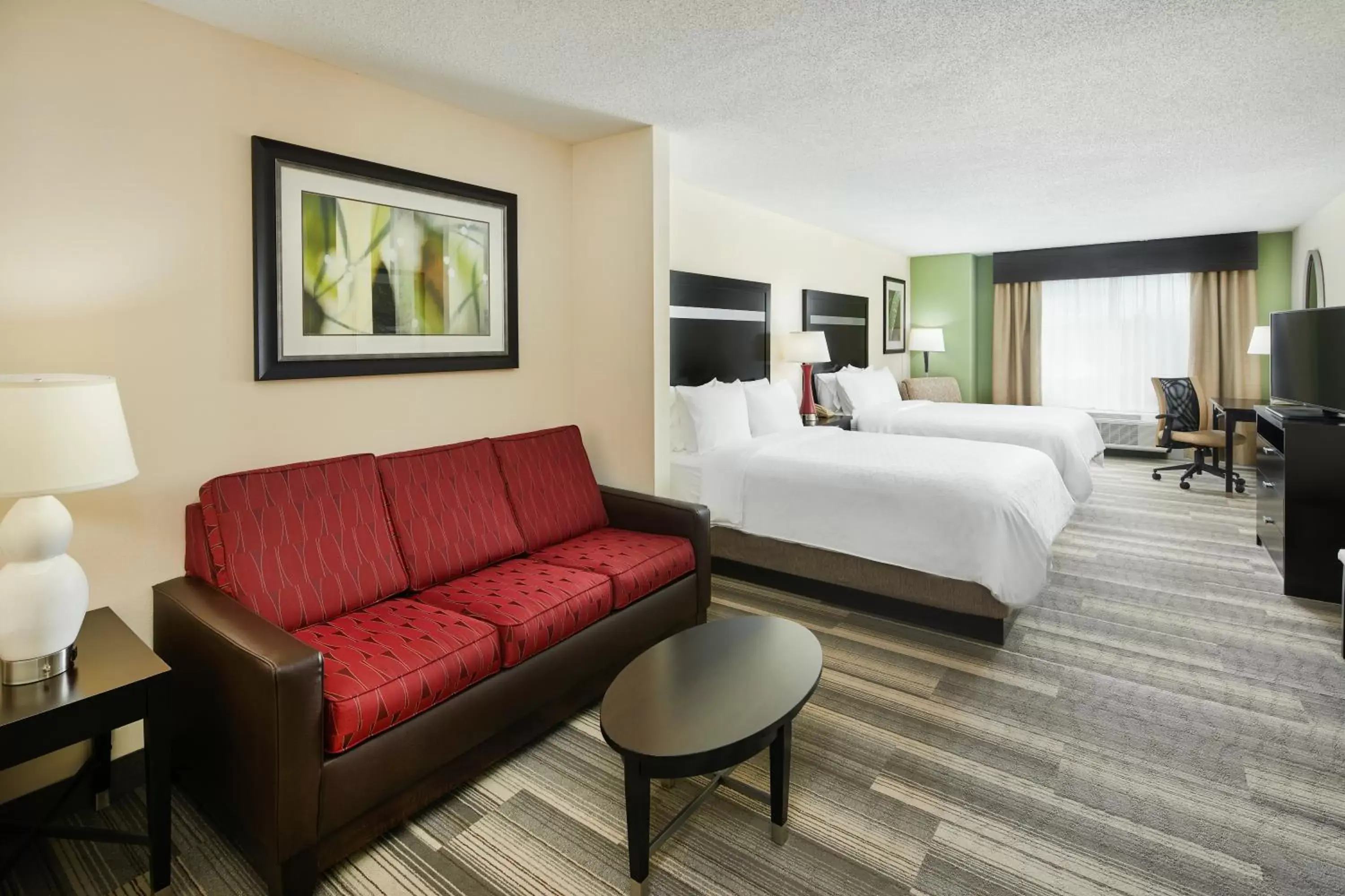 Seating Area in Holiday Inn Express & Suites I-26 & Us 29 At Westgate Mall, an IHG Hotel