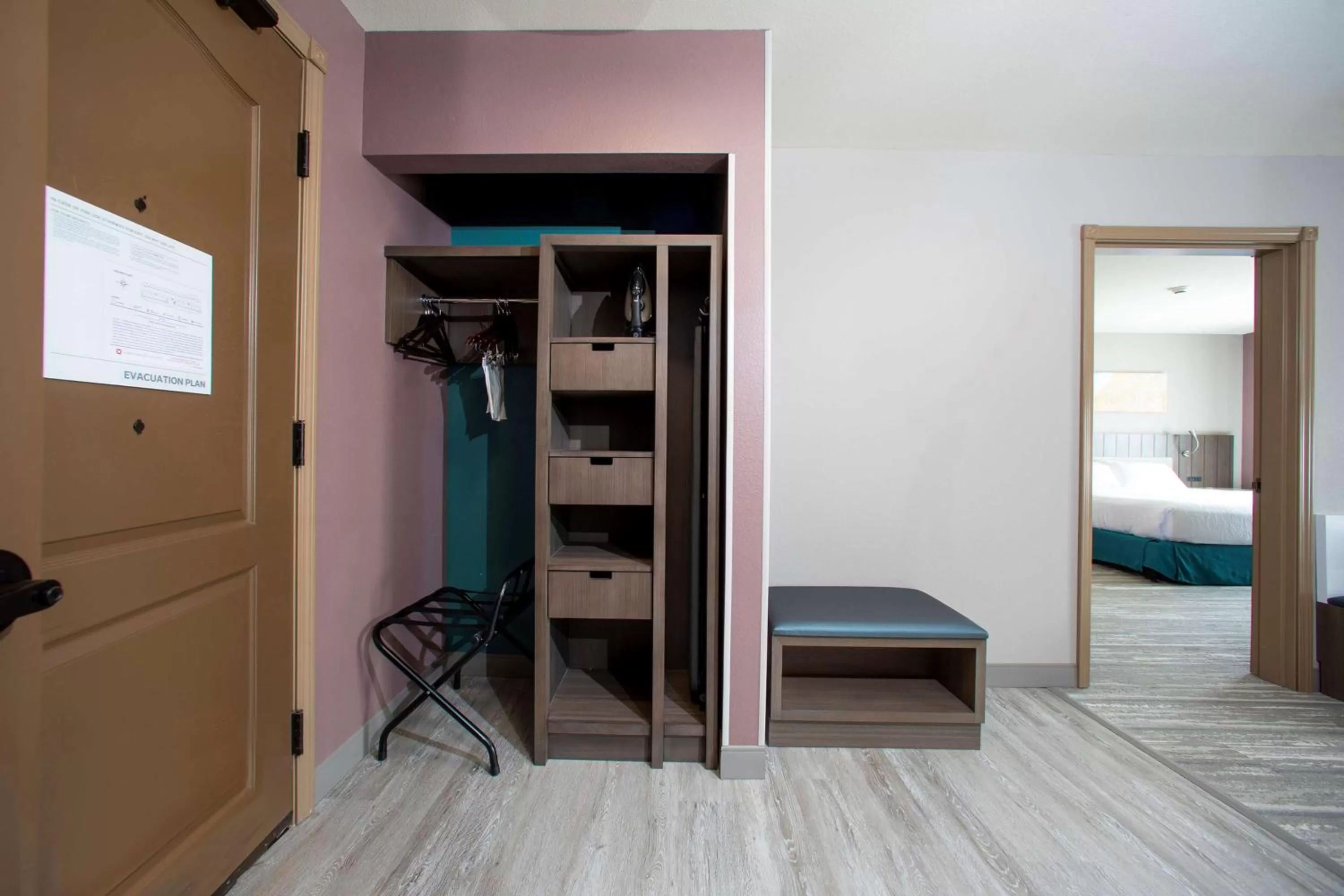 Photo of the whole room, Bed in Hilton Garden Inn Rapid City