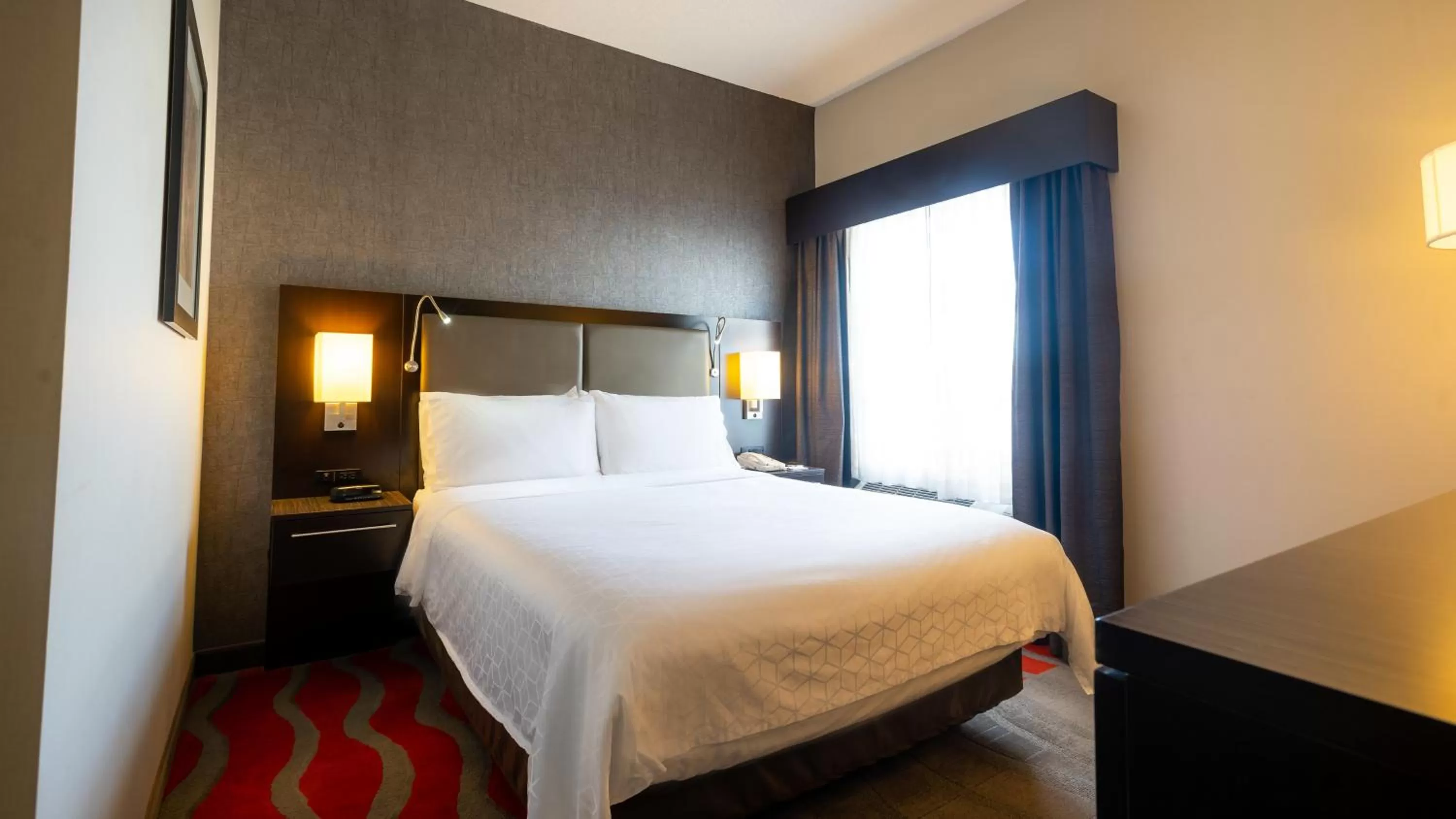 Bed in Holiday Inn Express Hotel & Suites - Edmonton International Airport by IHG