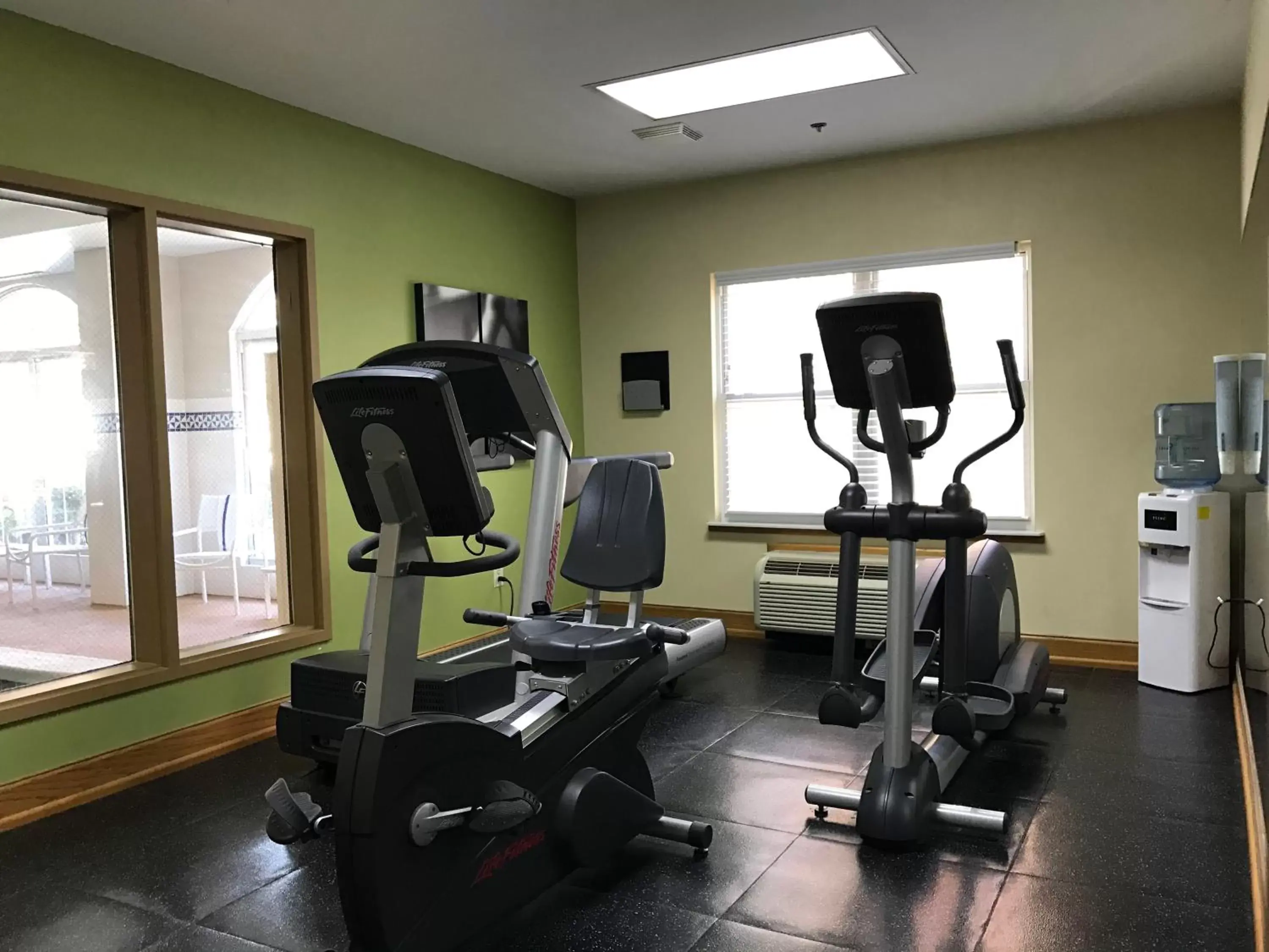 Fitness centre/facilities, Fitness Center/Facilities in Country Inn & Suites by Radisson, Dalton, GA