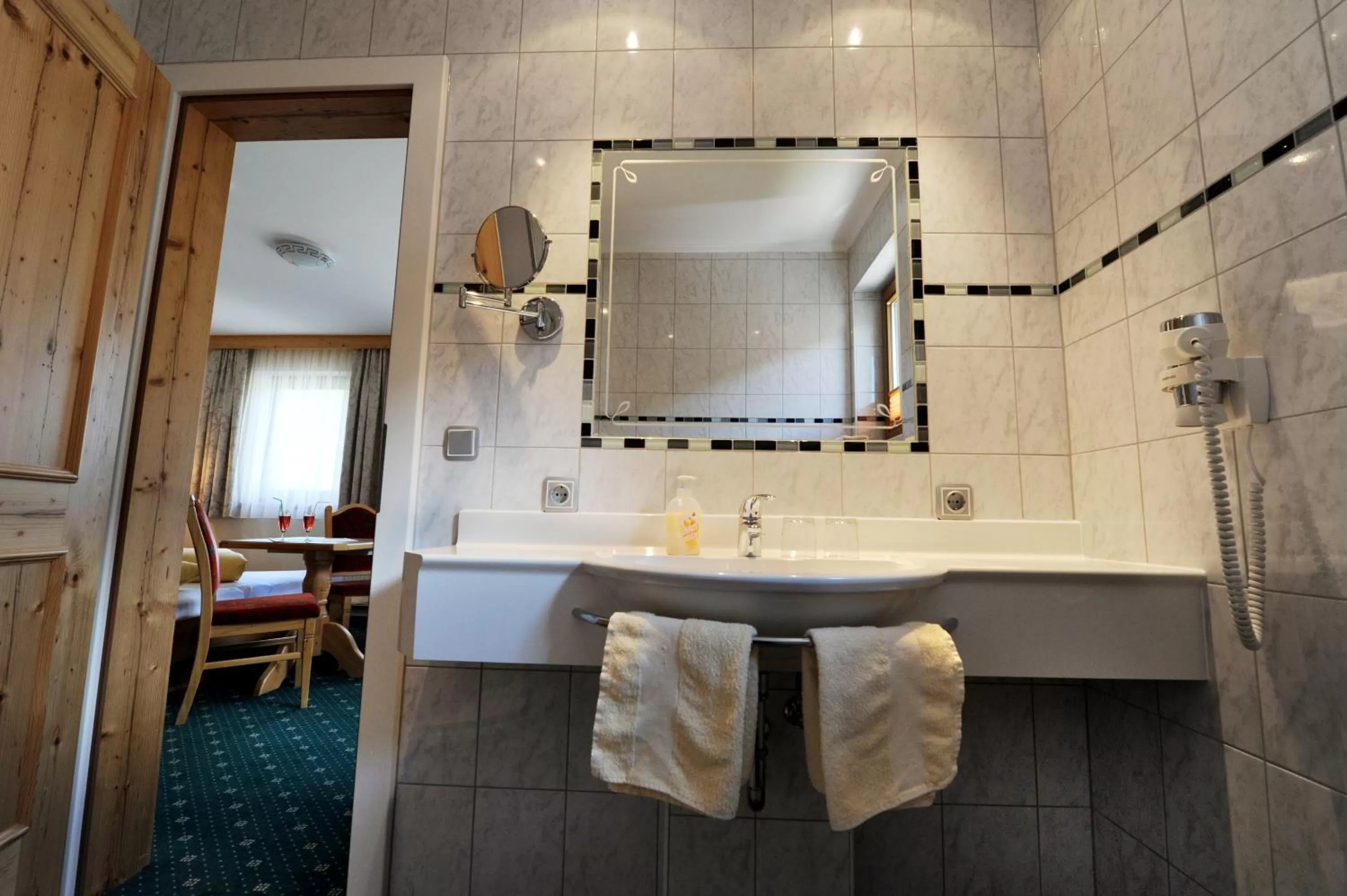 Bathroom in Hotel Garni Landhaus Platzer