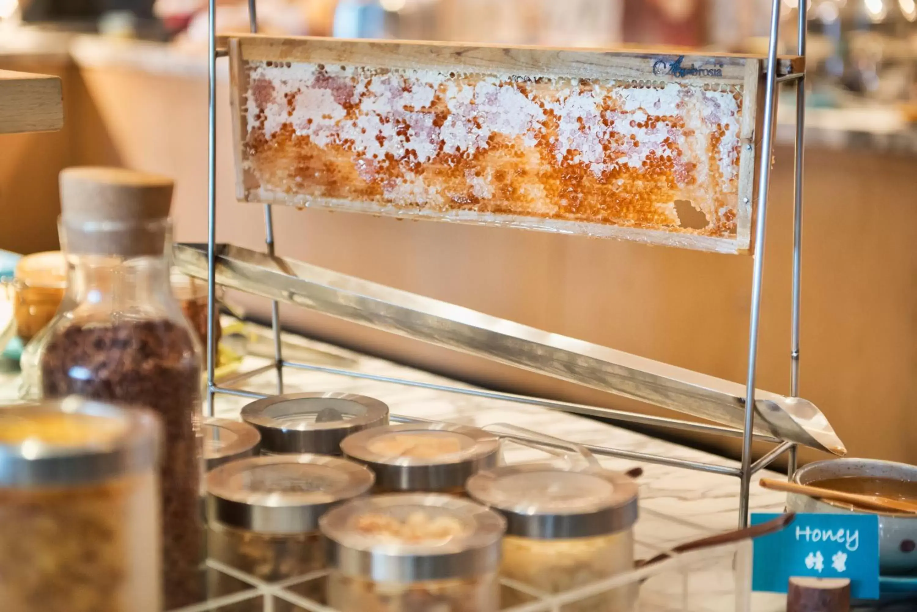 Breakfast in Hotel Indigo Shanghai On The Bund by IHG Breakfast in Hotel Indigo Shanghai On The Bund by IHG