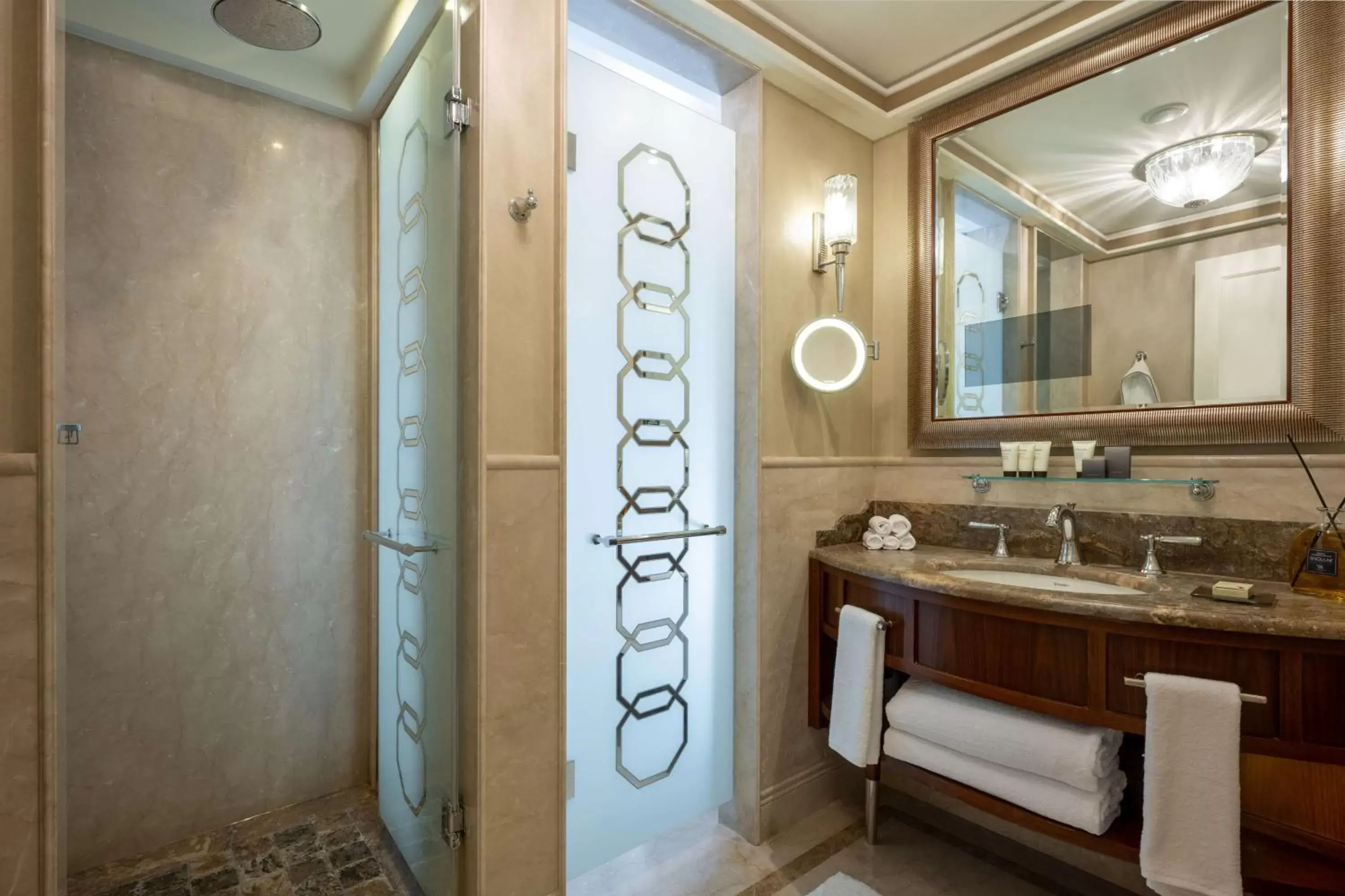 Bathroom in Waldorf Astoria Jerusalem