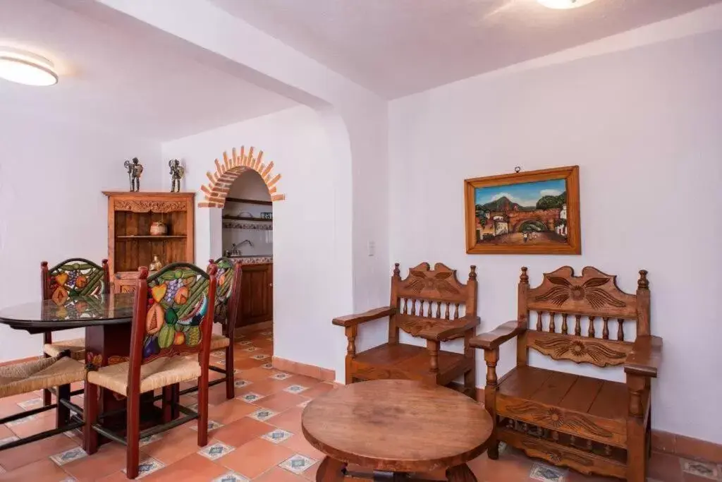 Seating Area in Posada San Miguelito