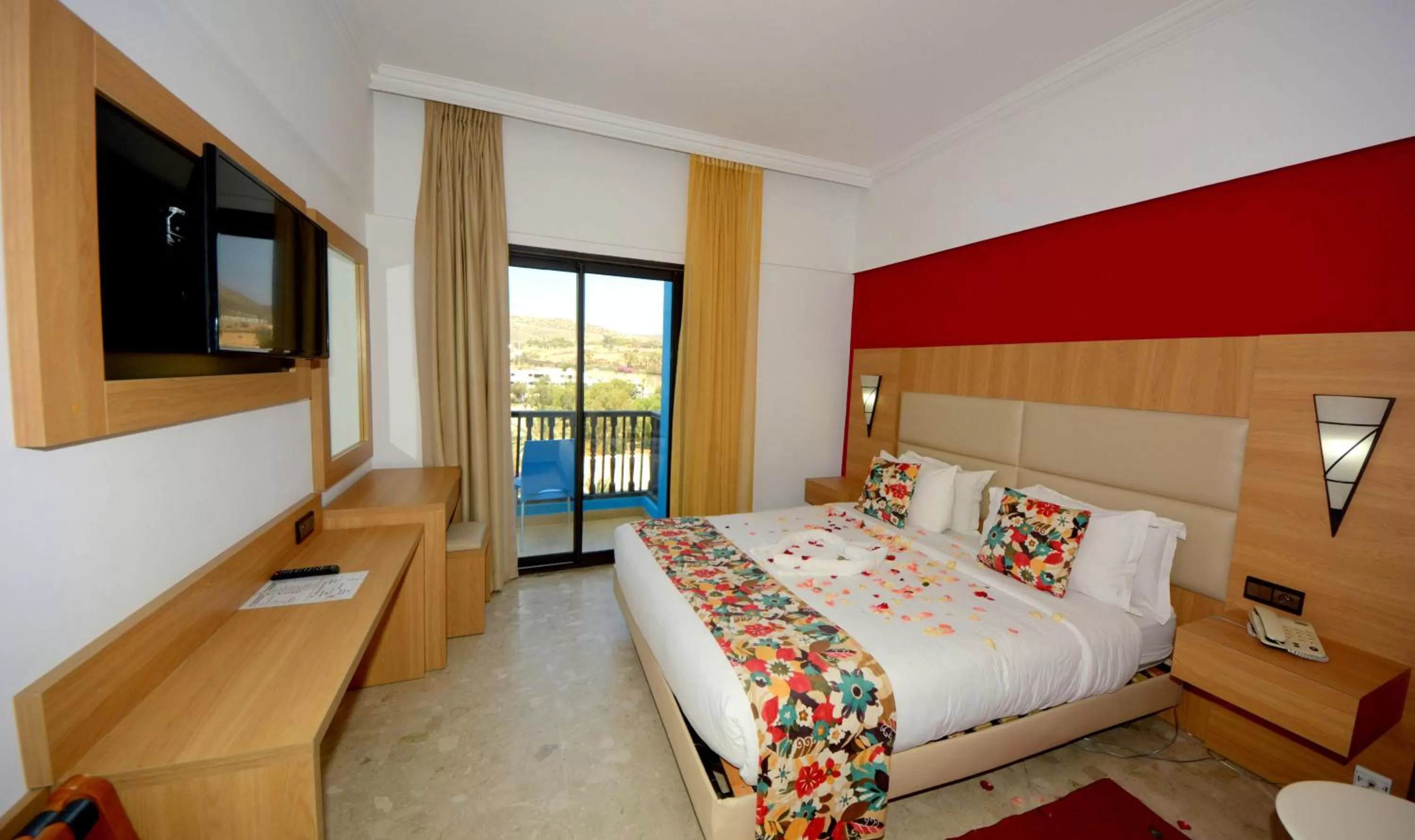 Photo of the whole room, Bed in Oasis Hotel & Spa