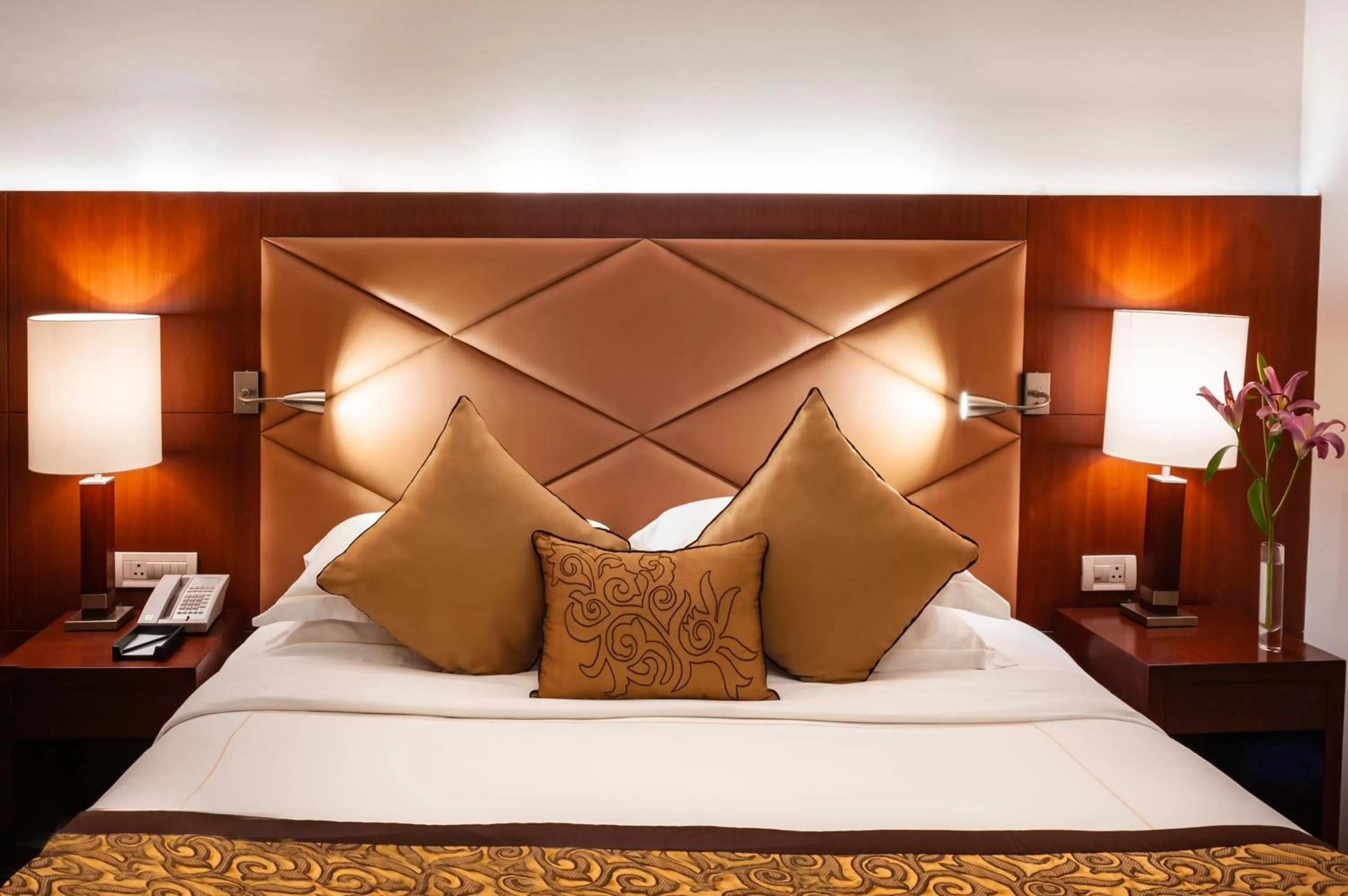 Bed in Taj Chandigarh